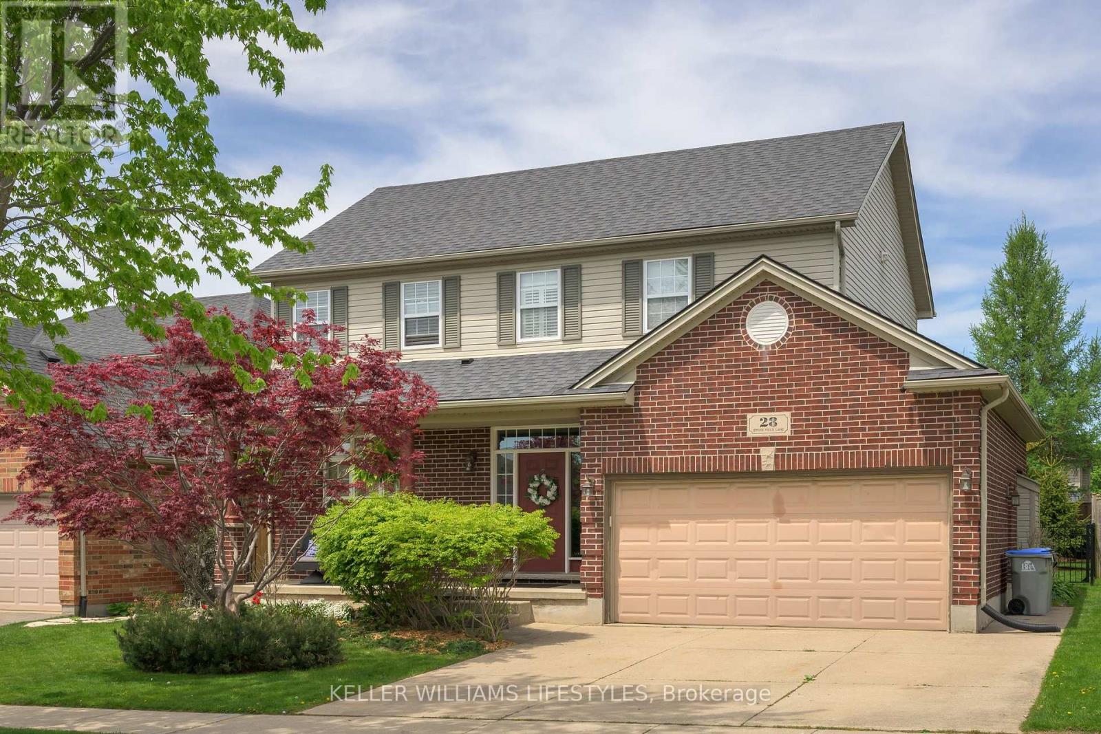 28 STONEFIELD LANE, Middlesex Centre, Ontario