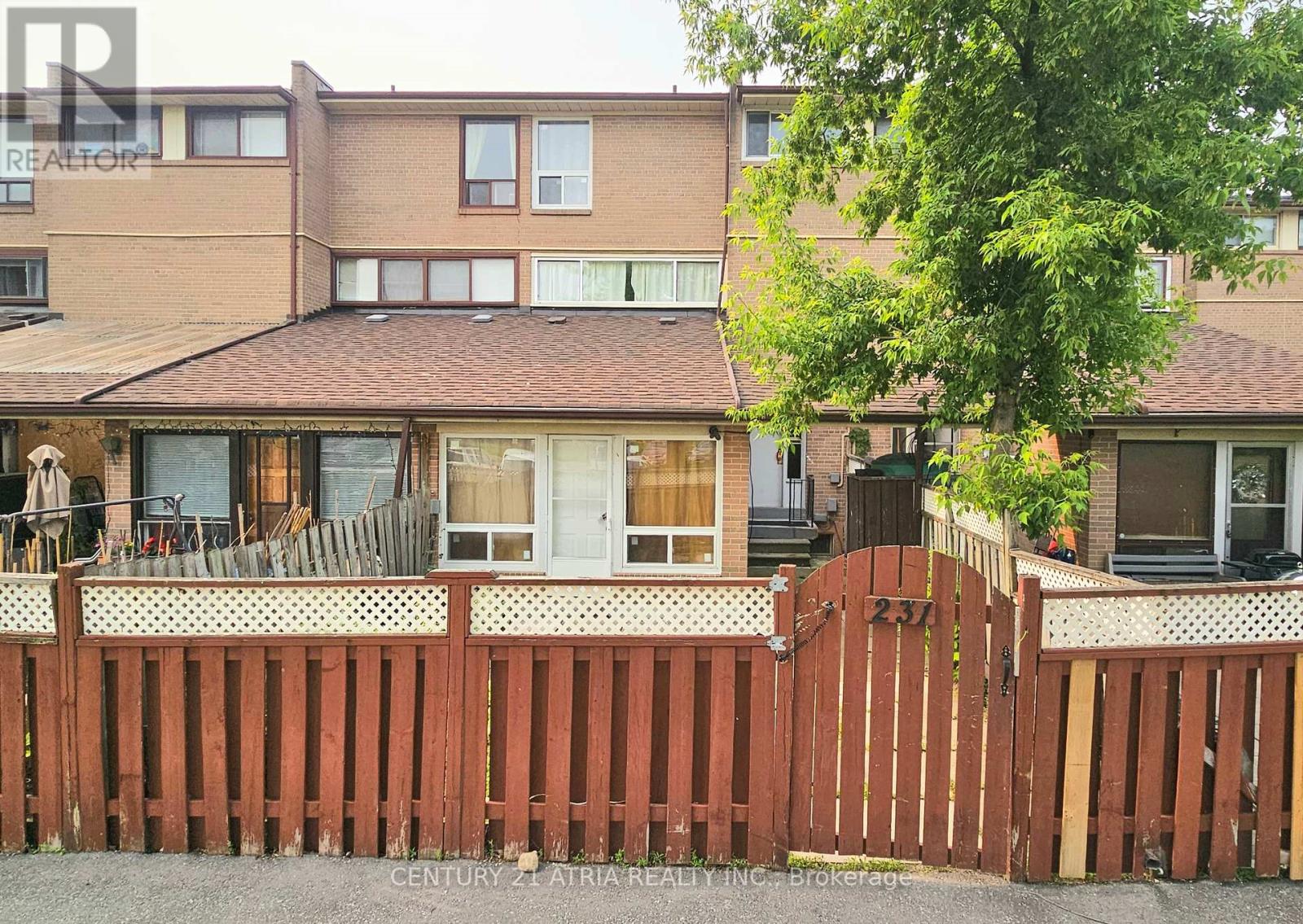 231 - 260 JOHN GARLAND BOULEVARD, Toronto, Ontario