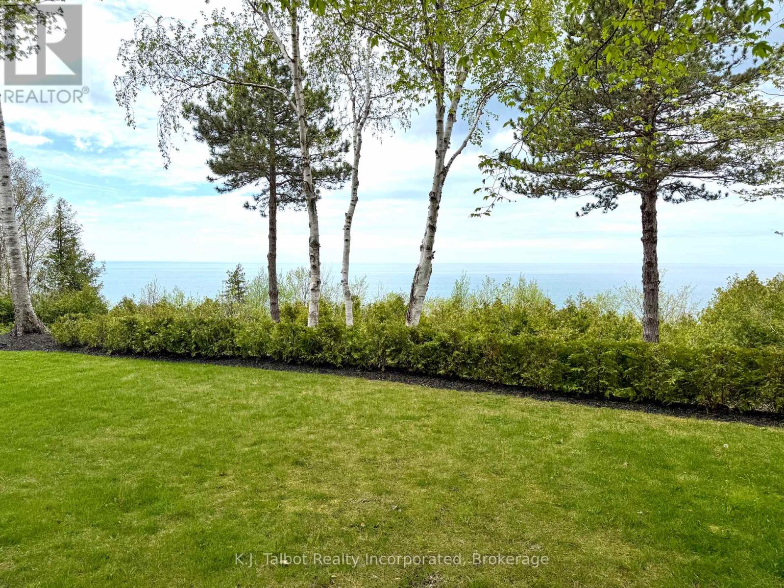 82099 Sunset Lane S, Ashfield-Colborne-Wawanosh, Ontario  N7A 3Y2 - Photo 8 - X12154402