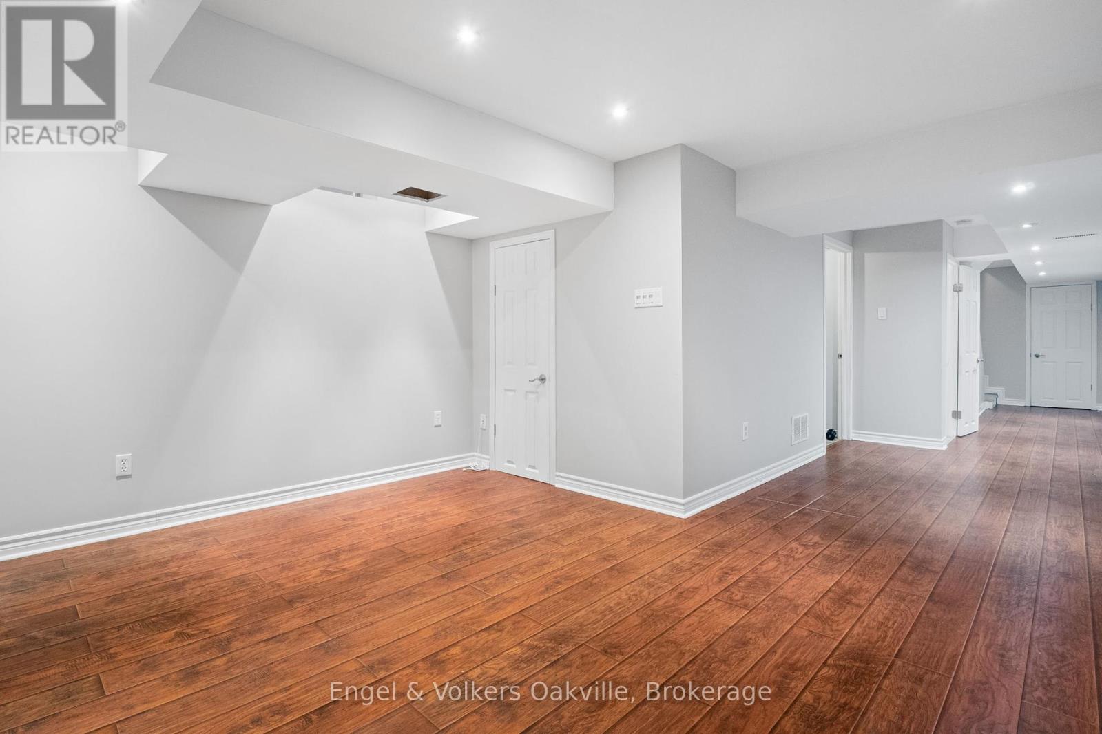 2455 Stefi Trail, Oakville, Ontario  L6H 5Y3 - Photo 32 - W12191462