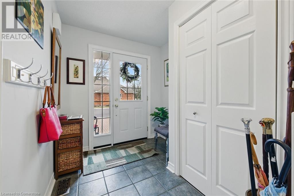810 Golf Links Road Unit# 31, Ancaster, Ontario  L9K 1J7 - Photo 6 - 40736685