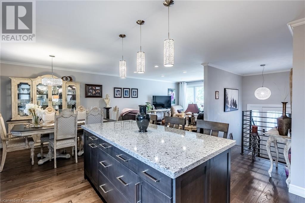 389 Hawkridge Avenue, Hamilton, Ontario  L9C 5Z6 - Photo 12 - 40736461