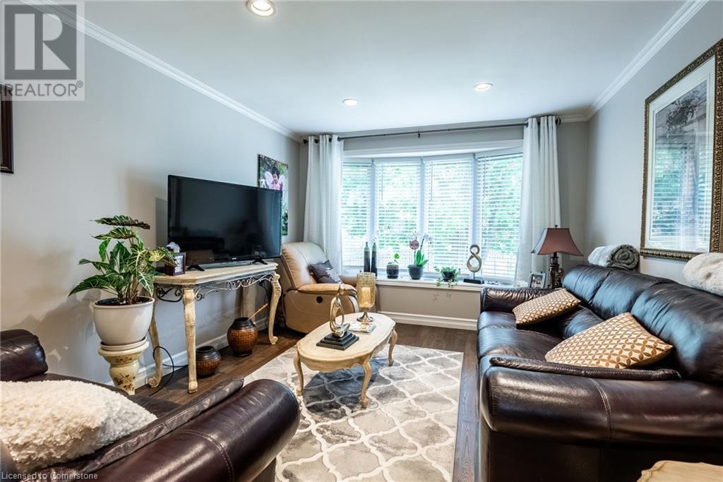 389 Hawkridge Avenue, Hamilton, Ontario  L9C 5Z6 - Photo 15 - 40736461