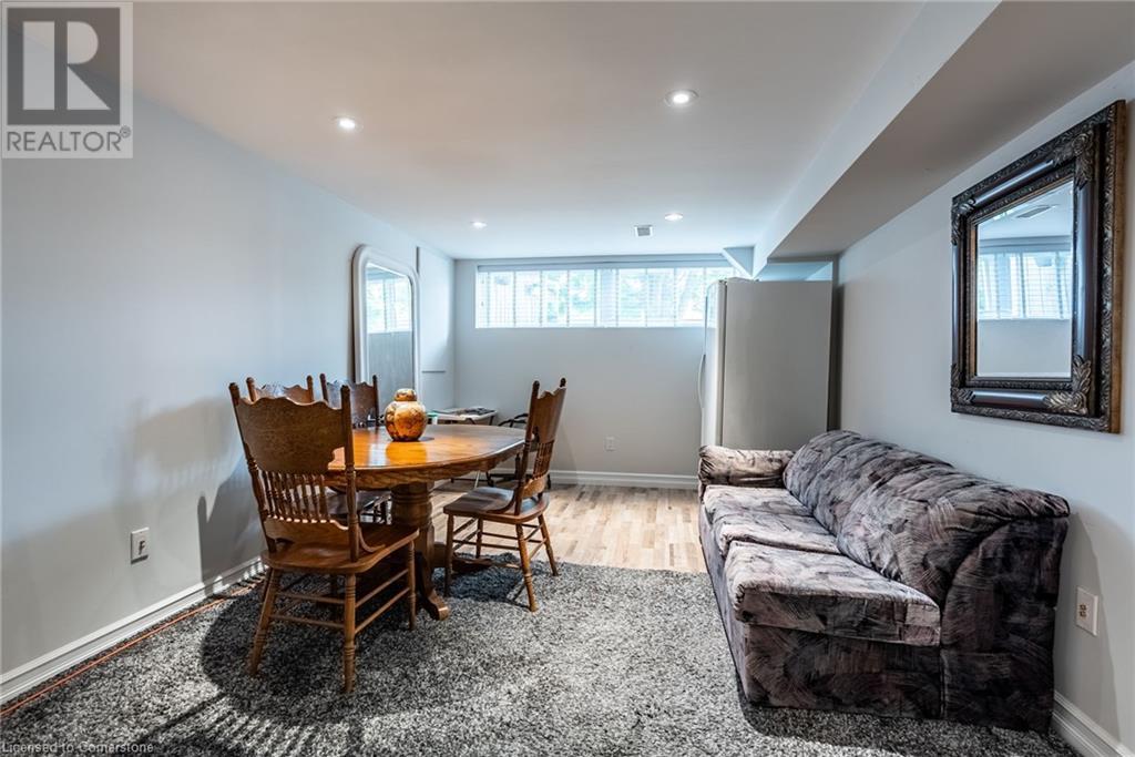389 Hawkridge Avenue, Hamilton, Ontario  L9C 5Z6 - Photo 28 - 40736461