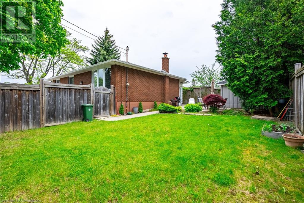 389 Hawkridge Avenue, Hamilton, Ontario  L9C 5Z6 - Photo 34 - 40736461