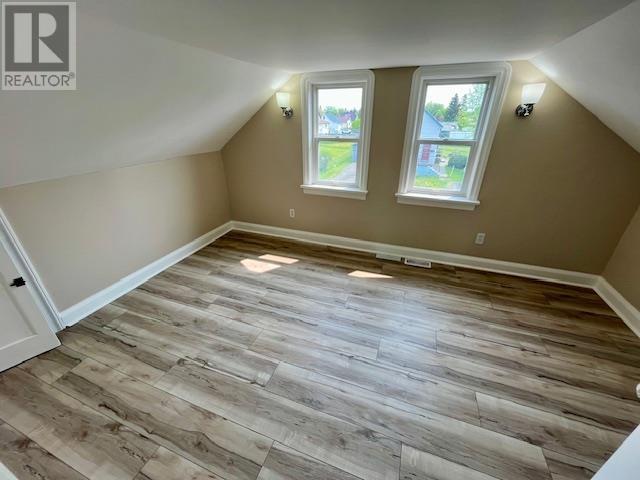 630 Winnipeg Ave, Thunder Bay, Ontario  P7B 3T2 - Photo 19 - TB251482