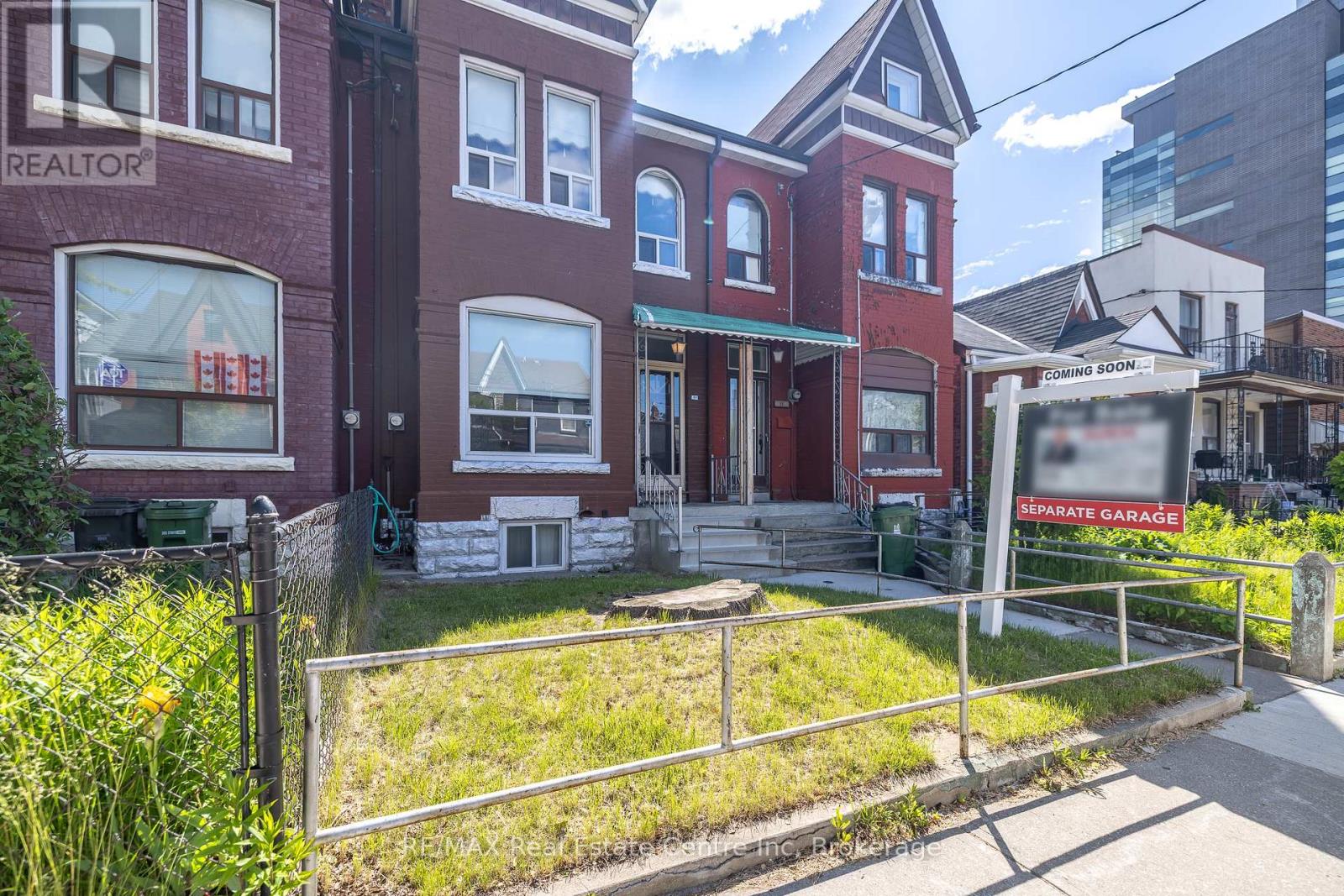 11.5 Lippincott Street, Toronto, Ontario  M5T 2R4 - Photo 2 - C12191531