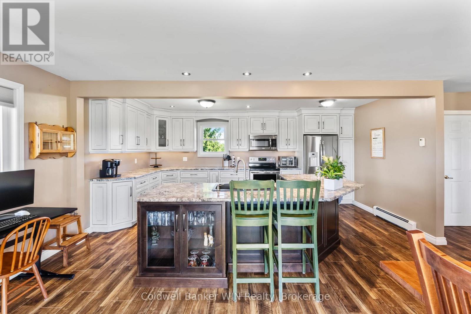 221 Field Road, South Bruce, Ontario  N0G 2J0 - Photo 15 - X12191445