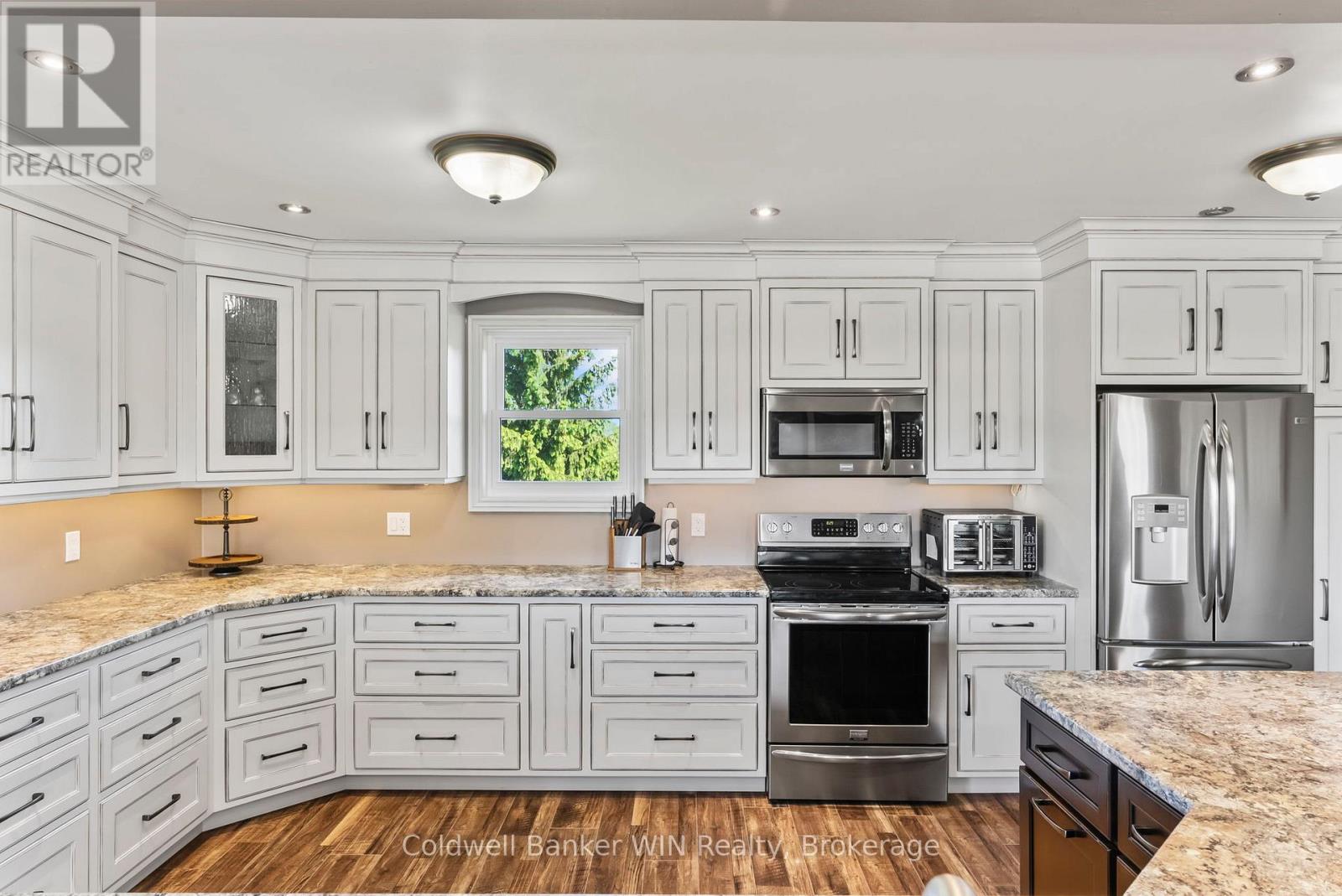 221 Field Road, South Bruce, Ontario  N0G 2J0 - Photo 18 - X12191445