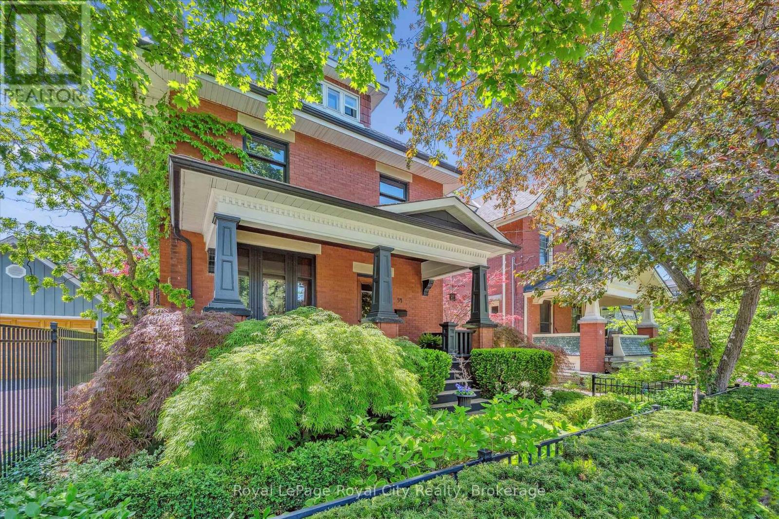 Property at 54 CLINTON STREET image 2