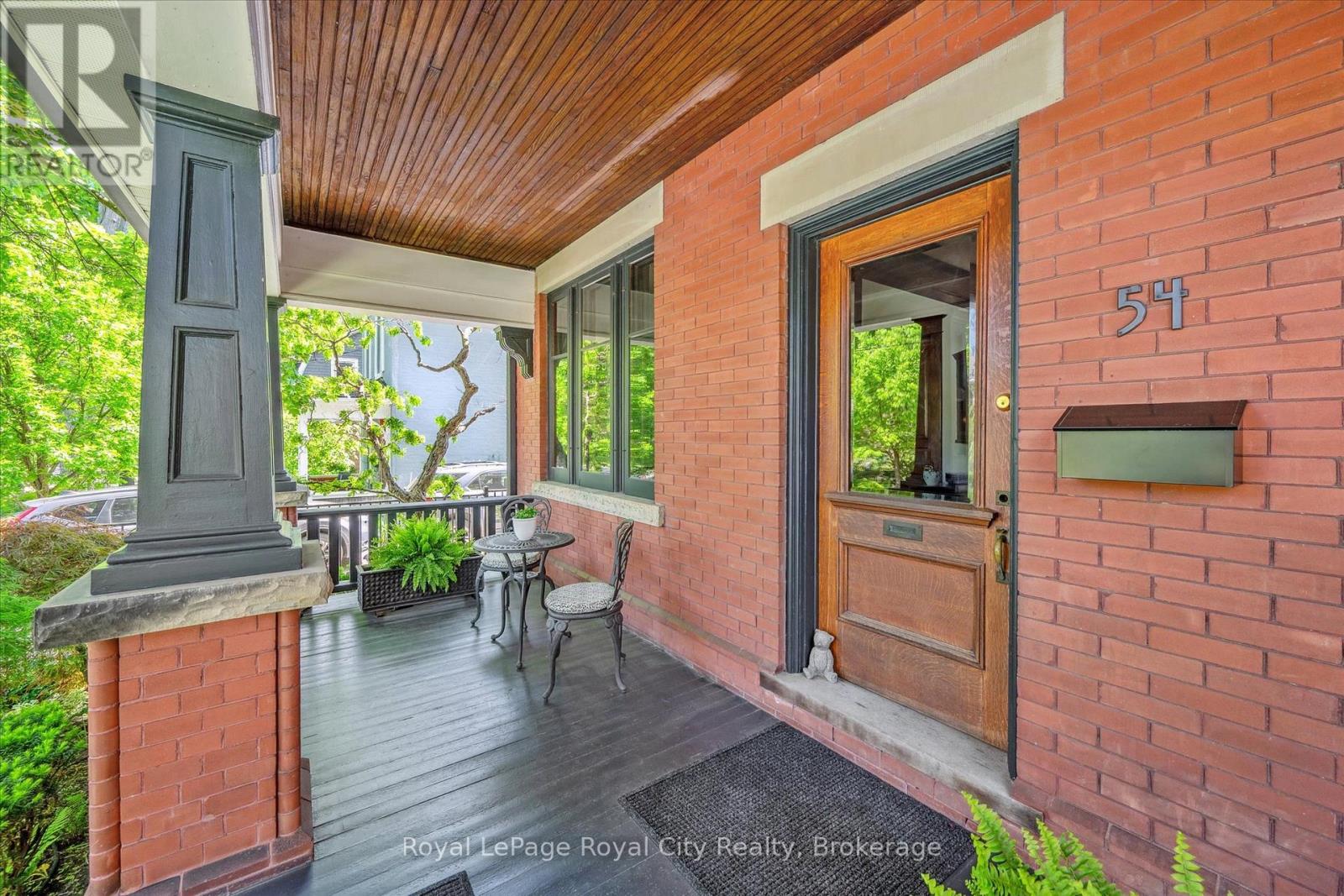 Property at 54 CLINTON STREET image 4
