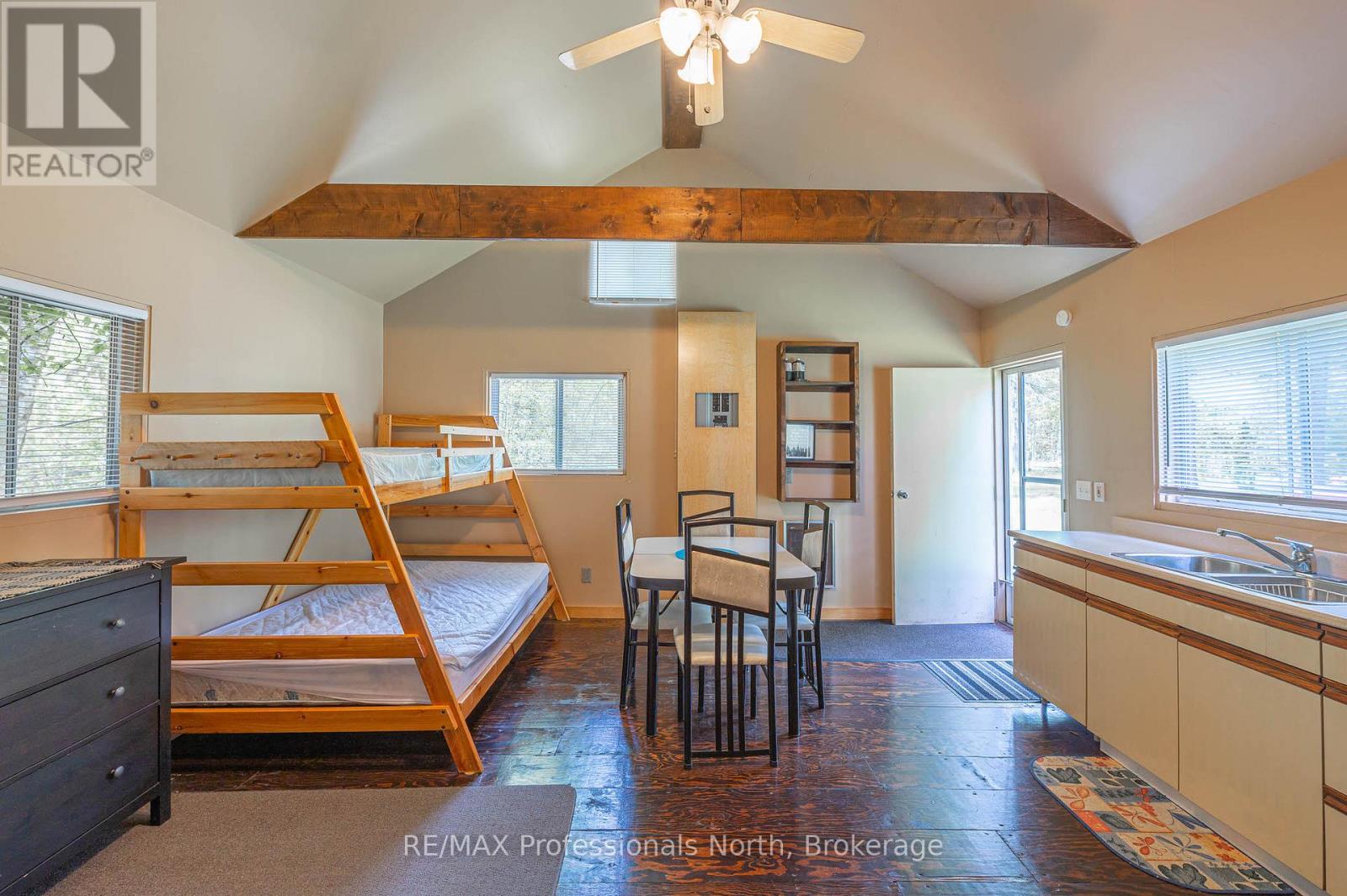 24 Relax Avenue, Kawartha Lakes, Ontario  K0M 2L0 - Photo 34 - X12191518