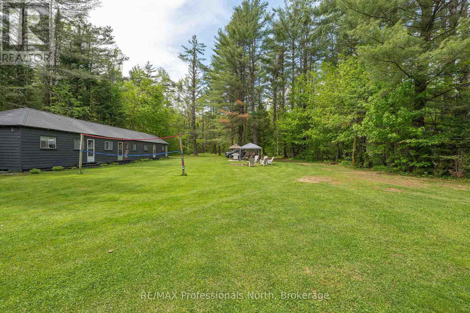 24 Relax Avenue, Kawartha Lakes, Ontario  K0M 2L0 - Photo 42 - X12191518