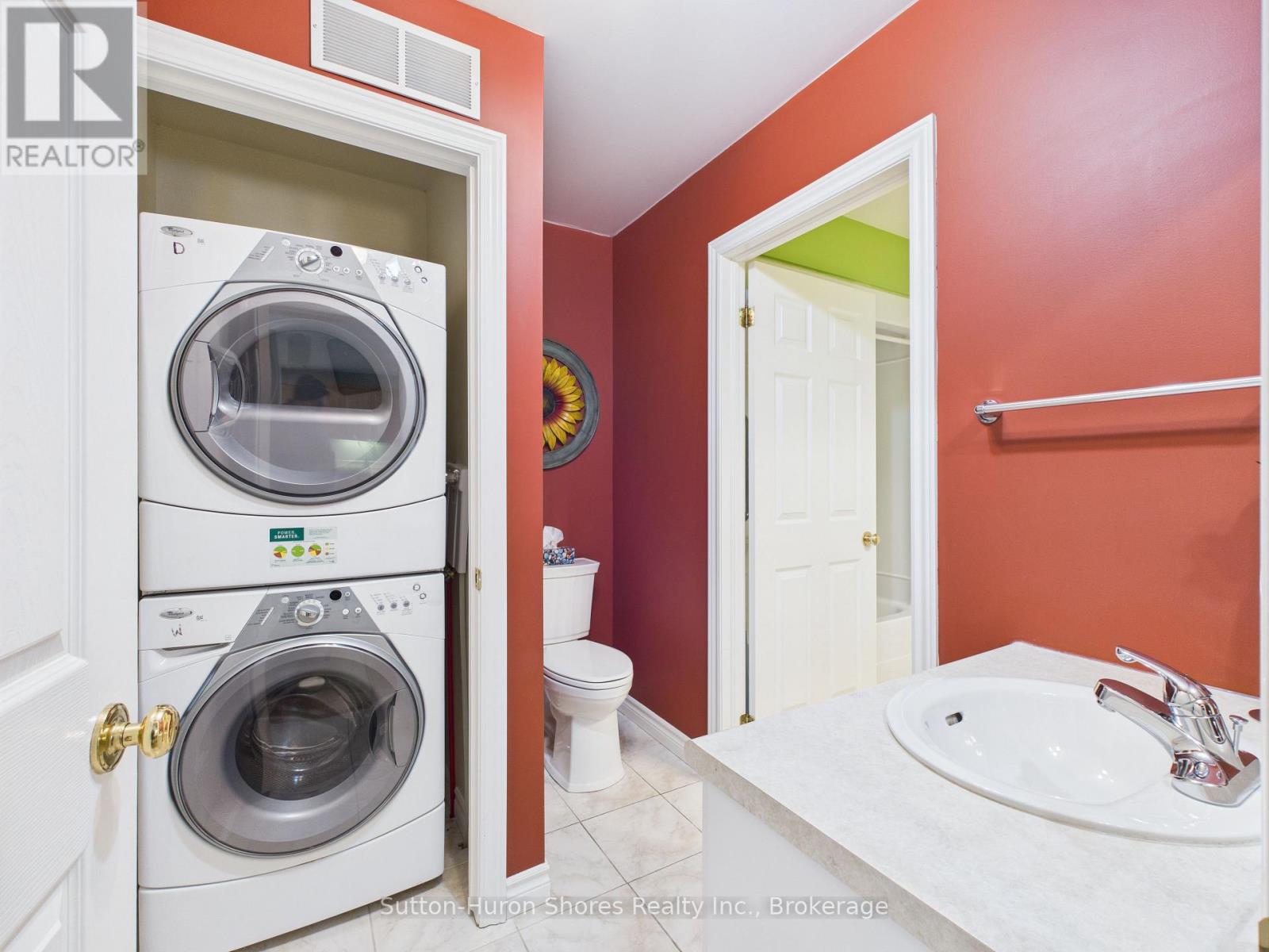 489 Andrew Street, Saugeen Shores, Ontario  N0H 2C1 - Photo 12 - X12191567
