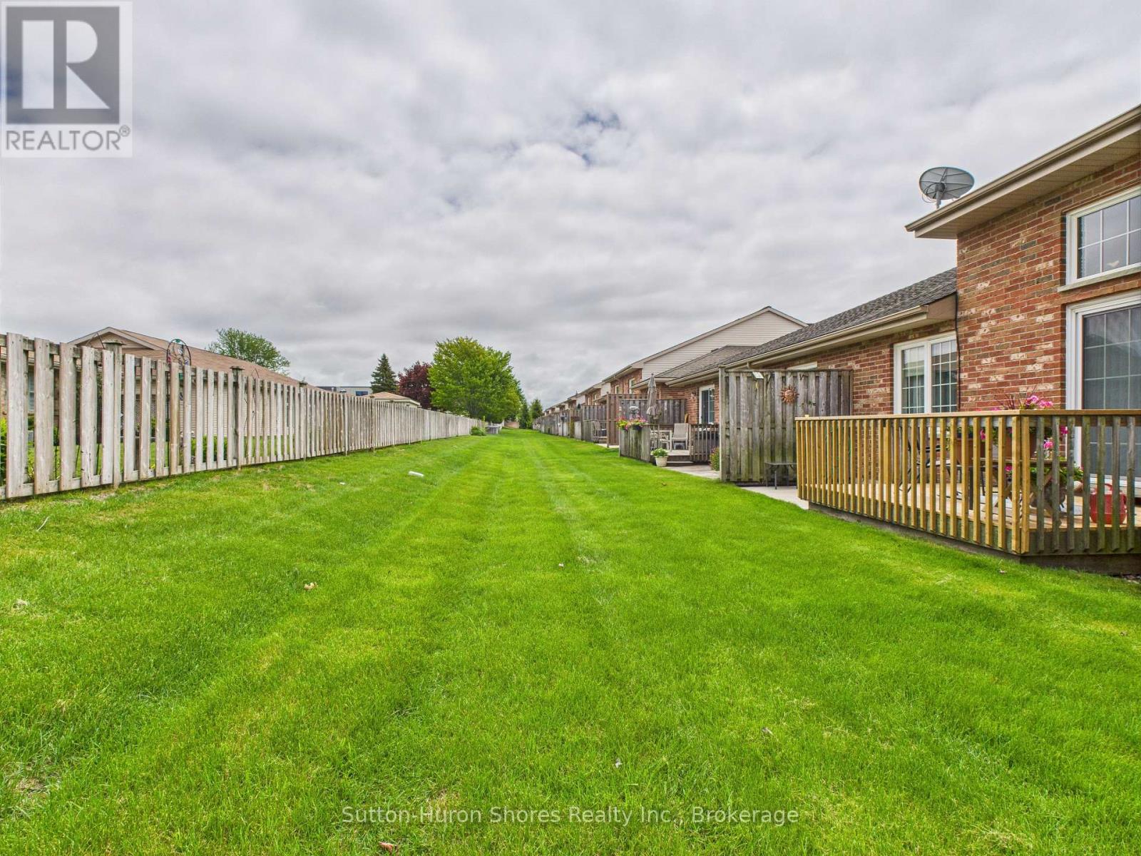 489 Andrew Street, Saugeen Shores, Ontario  N0H 2C1 - Photo 21 - X12191567