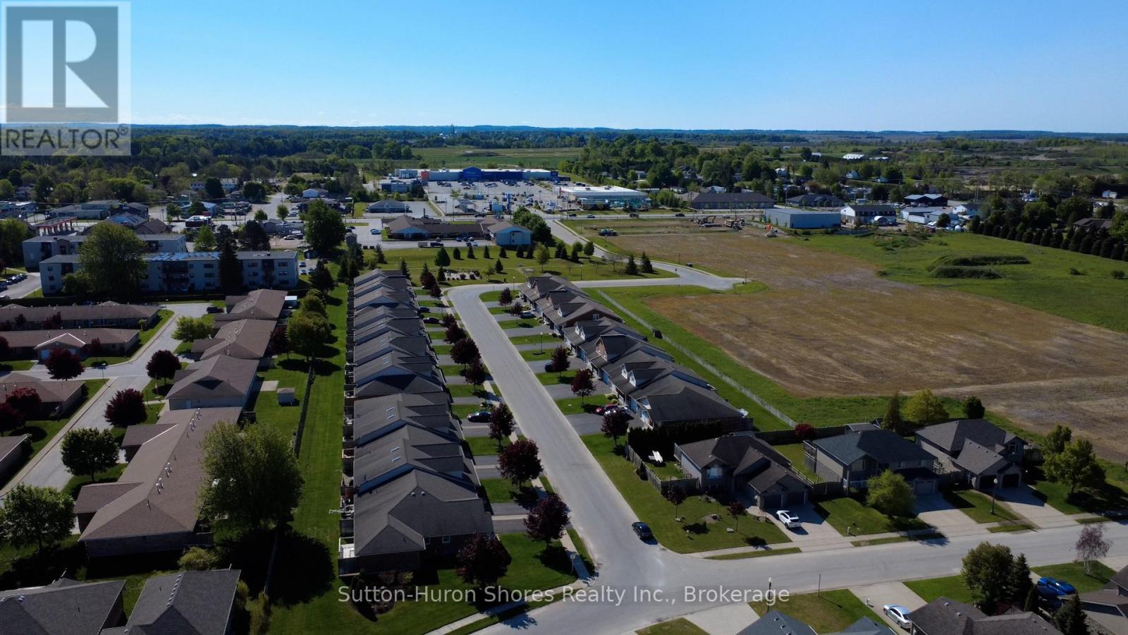 489 Andrew Street, Saugeen Shores, Ontario  N0H 2C1 - Photo 27 - X12191567