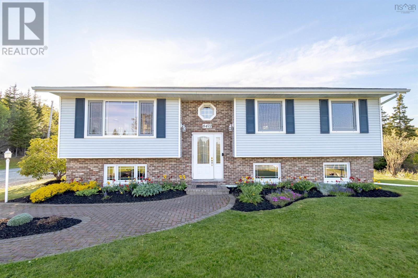 8472 West Bay Road, Sampsonville, Nova Scotia  B0E 3B0 - Photo 2 - 202513191