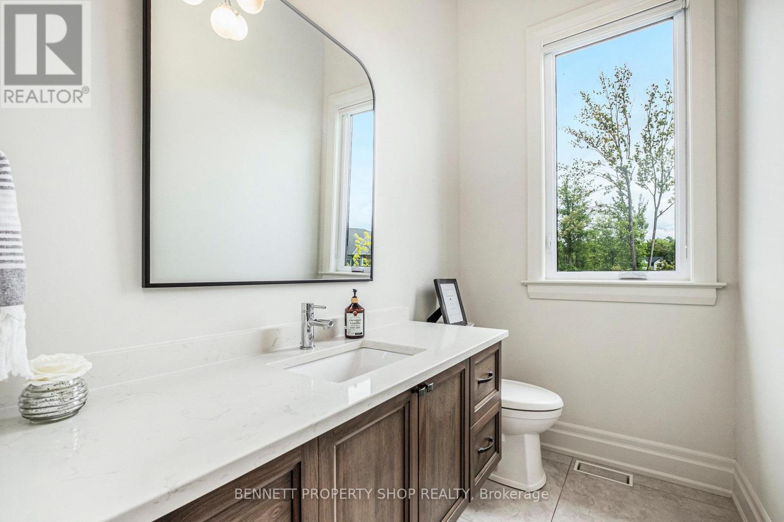396 Shoreway Drive, Ottawa, Ontario  K4P 0G2 - Photo 13 - X12191516