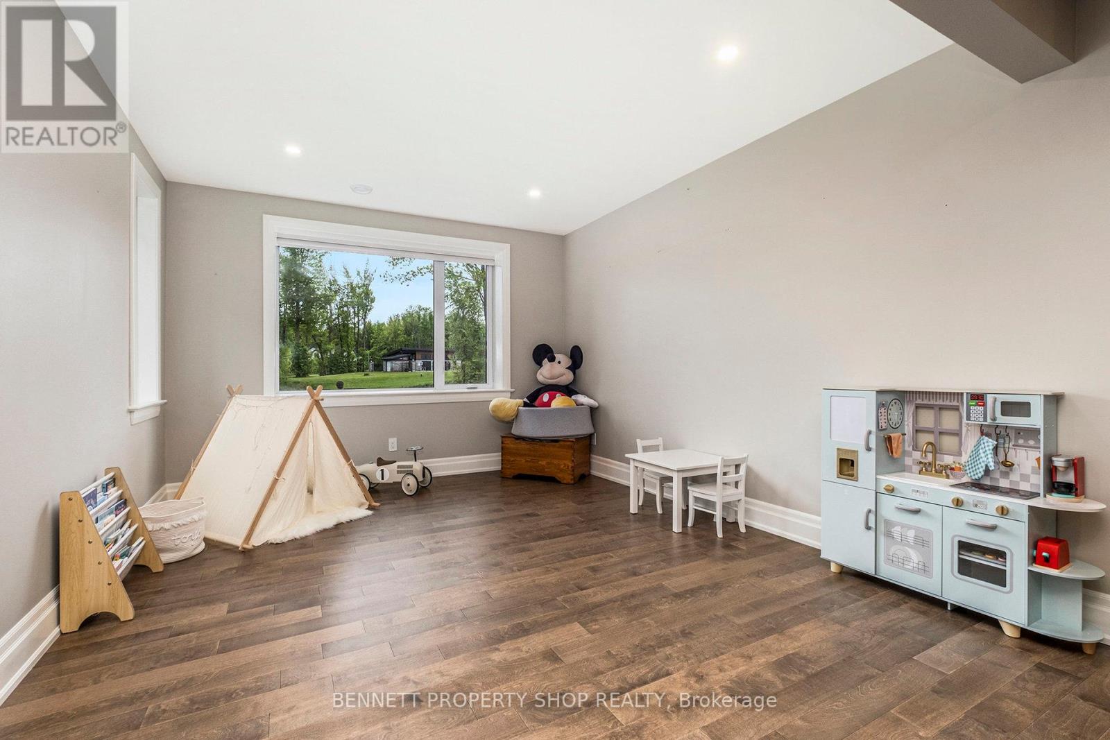396 Shoreway Drive, Ottawa, Ontario  K4P 0G2 - Photo 25 - X12191516