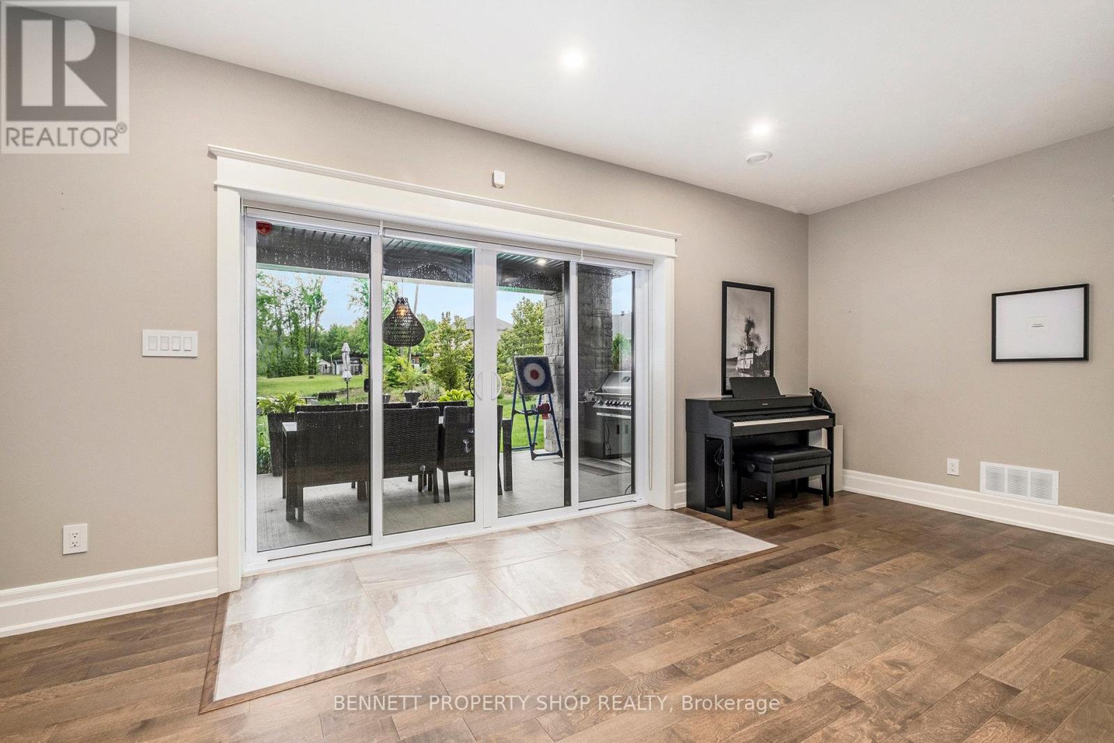 396 Shoreway Drive, Ottawa, Ontario  K4P 0G2 - Photo 26 - X12191516
