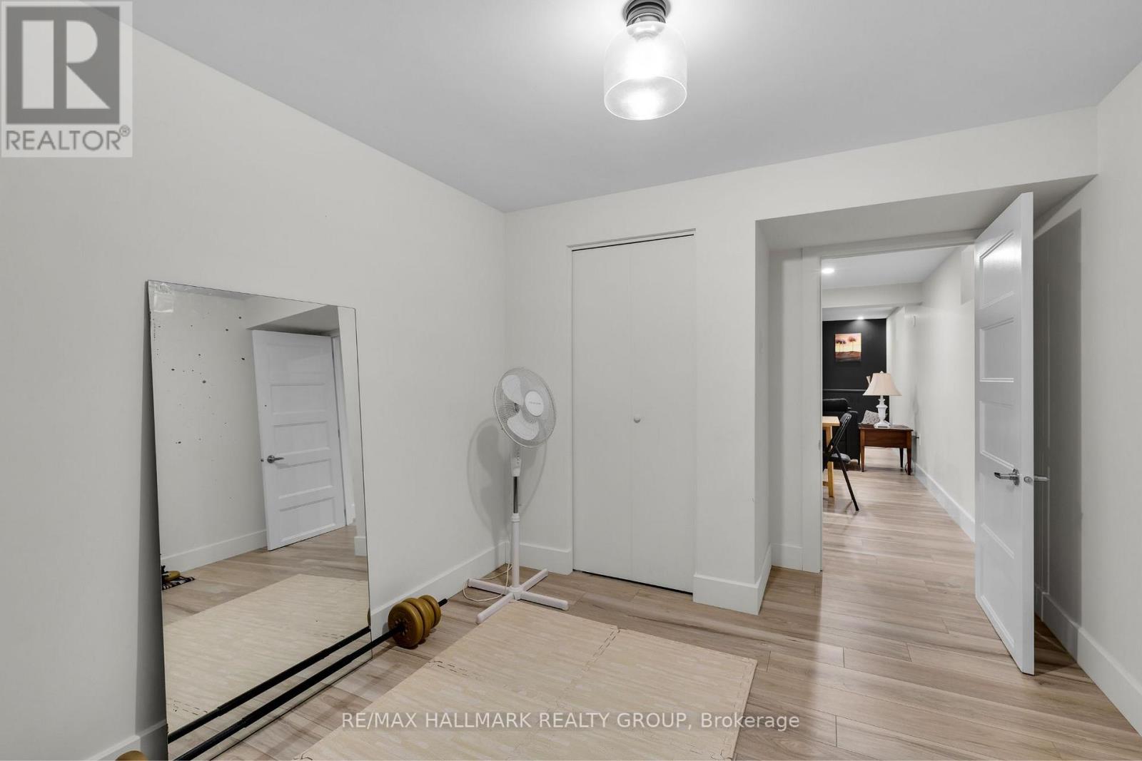 975 Shamir Avenue, Ottawa, Ontario  K1G 2T1 - Photo 35 - X12191534