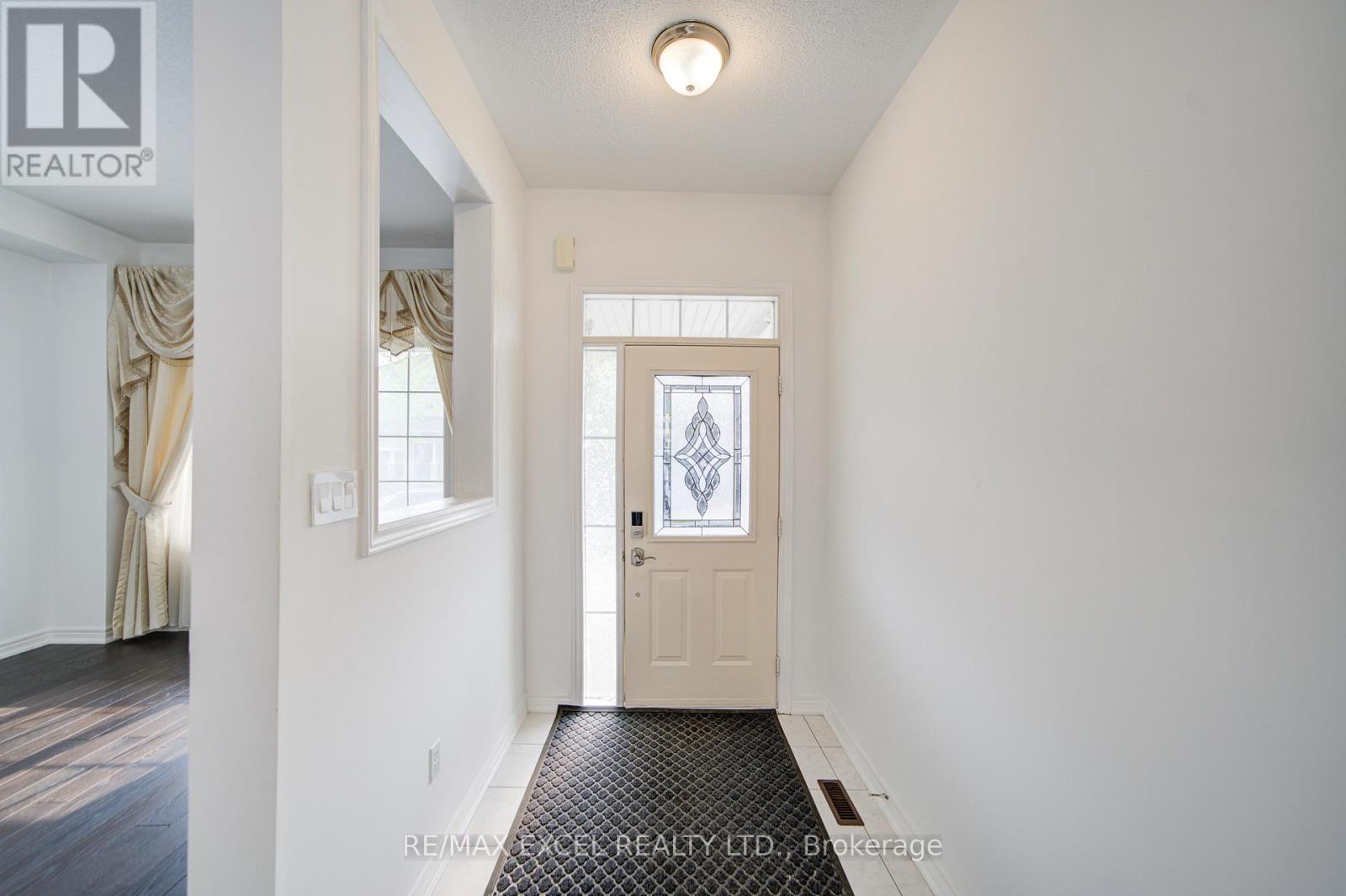 13 Kindy Street, Markham, Ontario  L6E 1T3 - Photo 8 - N12186464