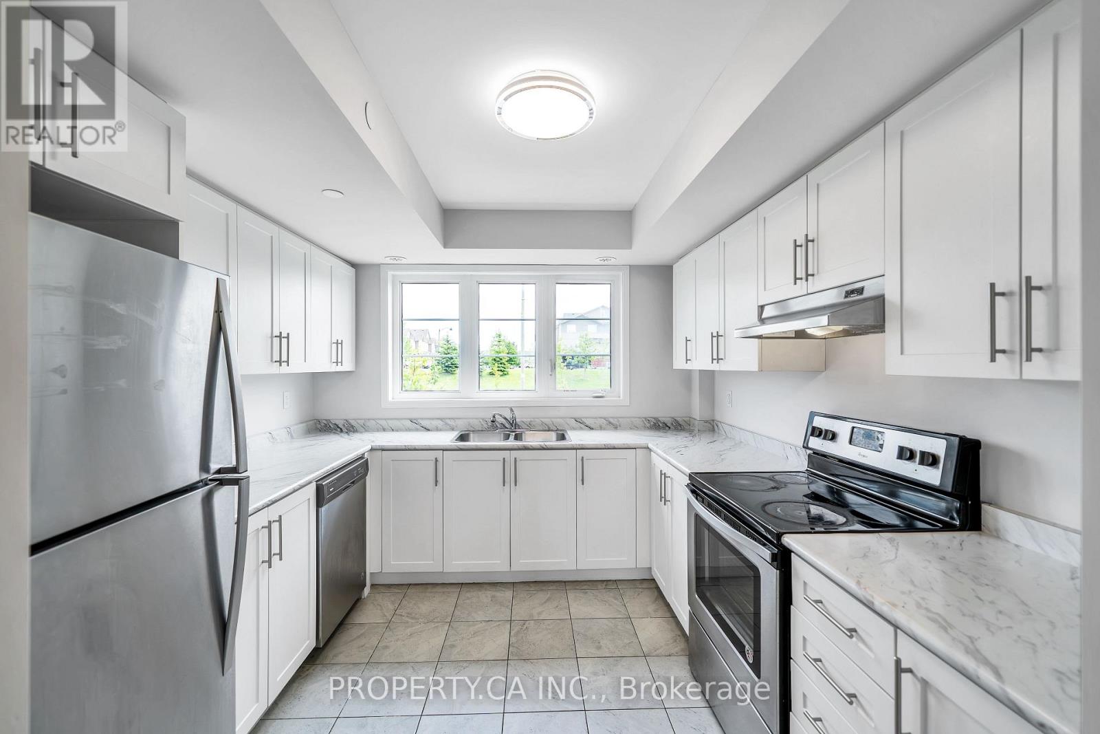 2564 Rosedrop Path, Oshawa, Ontario  L1L 0L1 - Photo 4 - E12190742