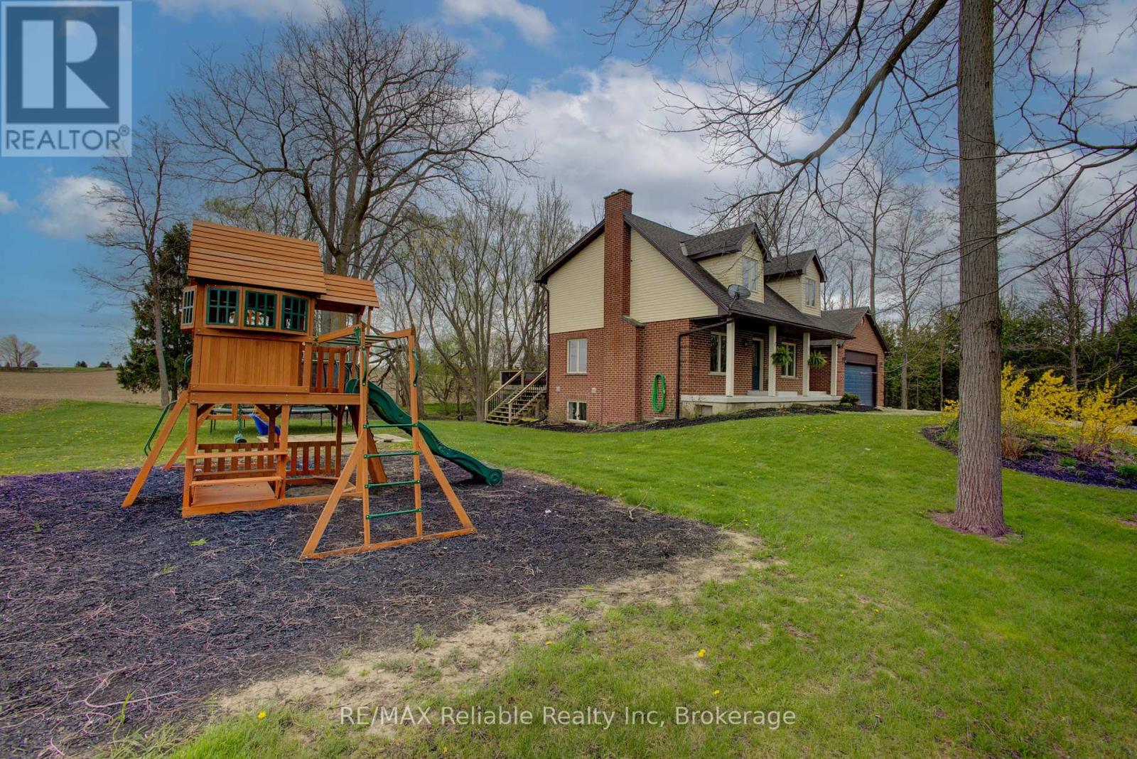 77260 Kinburn Line, Huron East, Ontario  N0K 1W0 - Photo 26 - X12127938