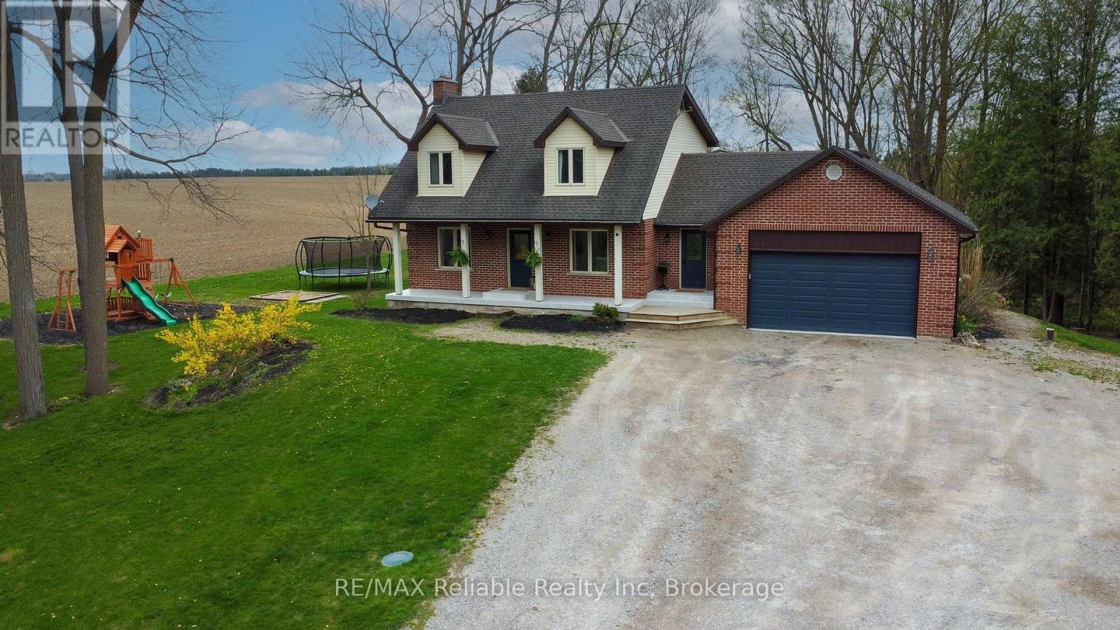 77260 Kinburn Line, Huron East, Ontario  N0K 1W0 - Photo 42 - X12127938