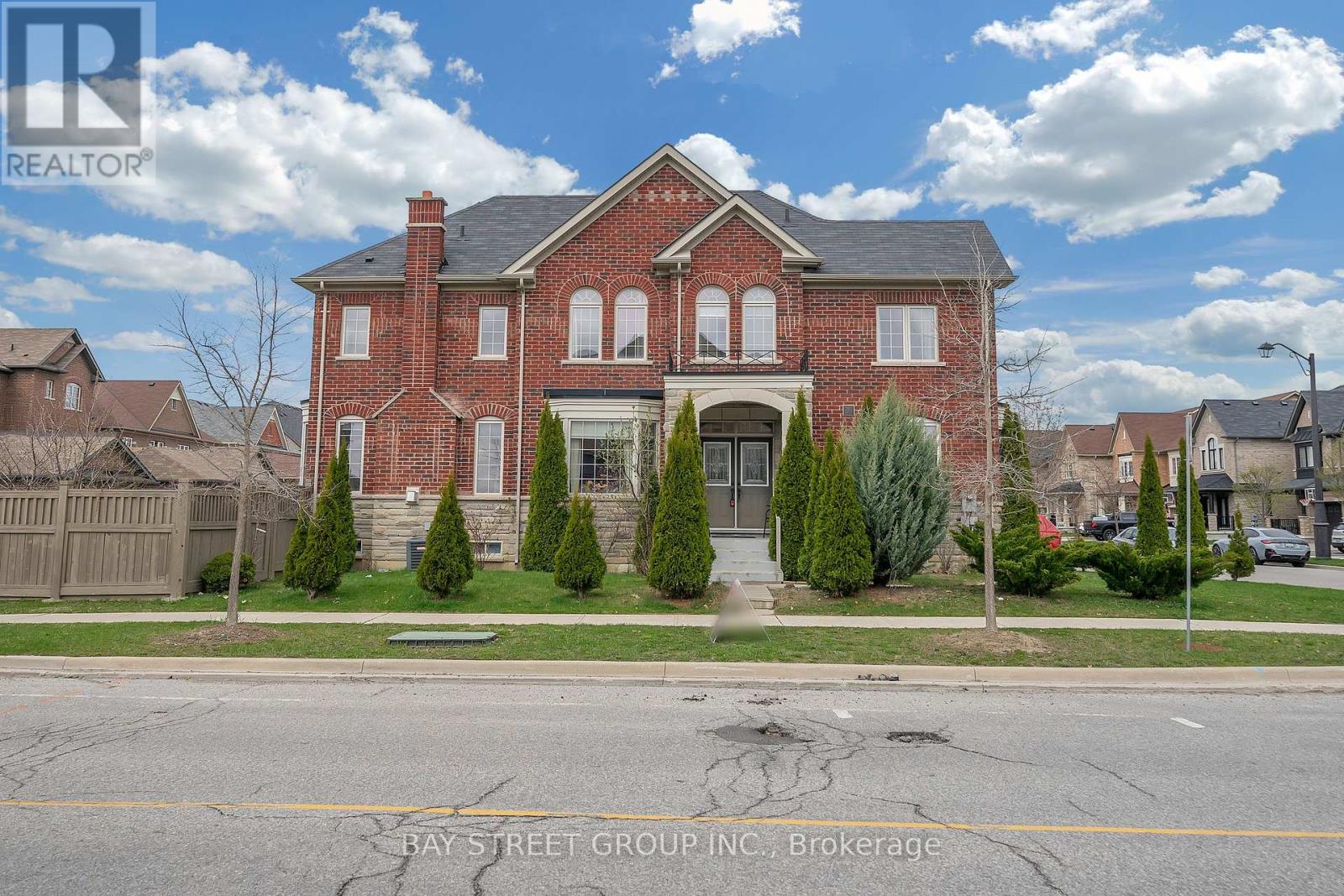Property at 2 PELEE AVENUE image 3