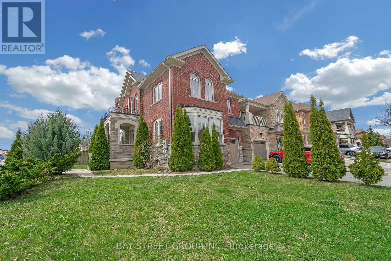 Property at 2 PELEE AVENUE image 2