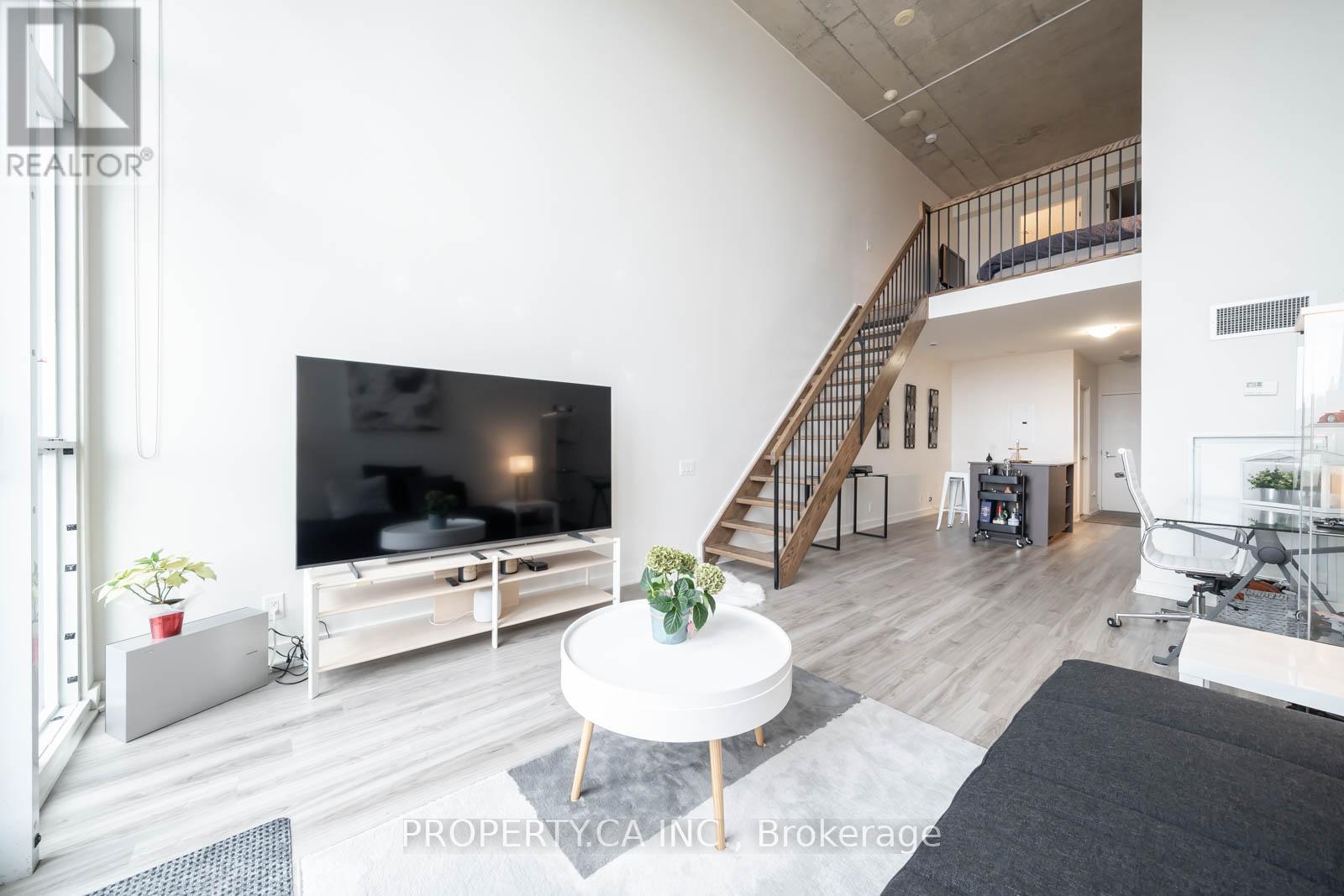 446 - 5 Hanna Avenue, Toronto, Ontario  M6K 0B3 - Photo 10 - C12191436