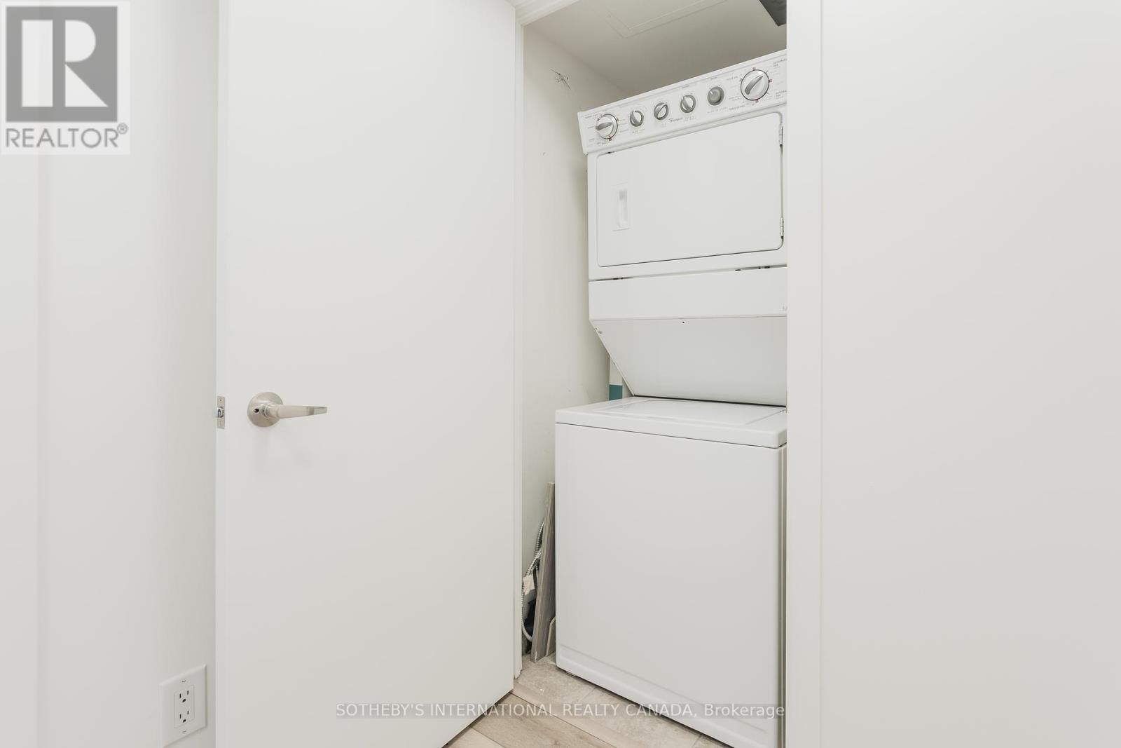 1619 - 38 Joe Shuster Way, Toronto, Ontario  M6K 0A5 - Photo 11 - C12191439