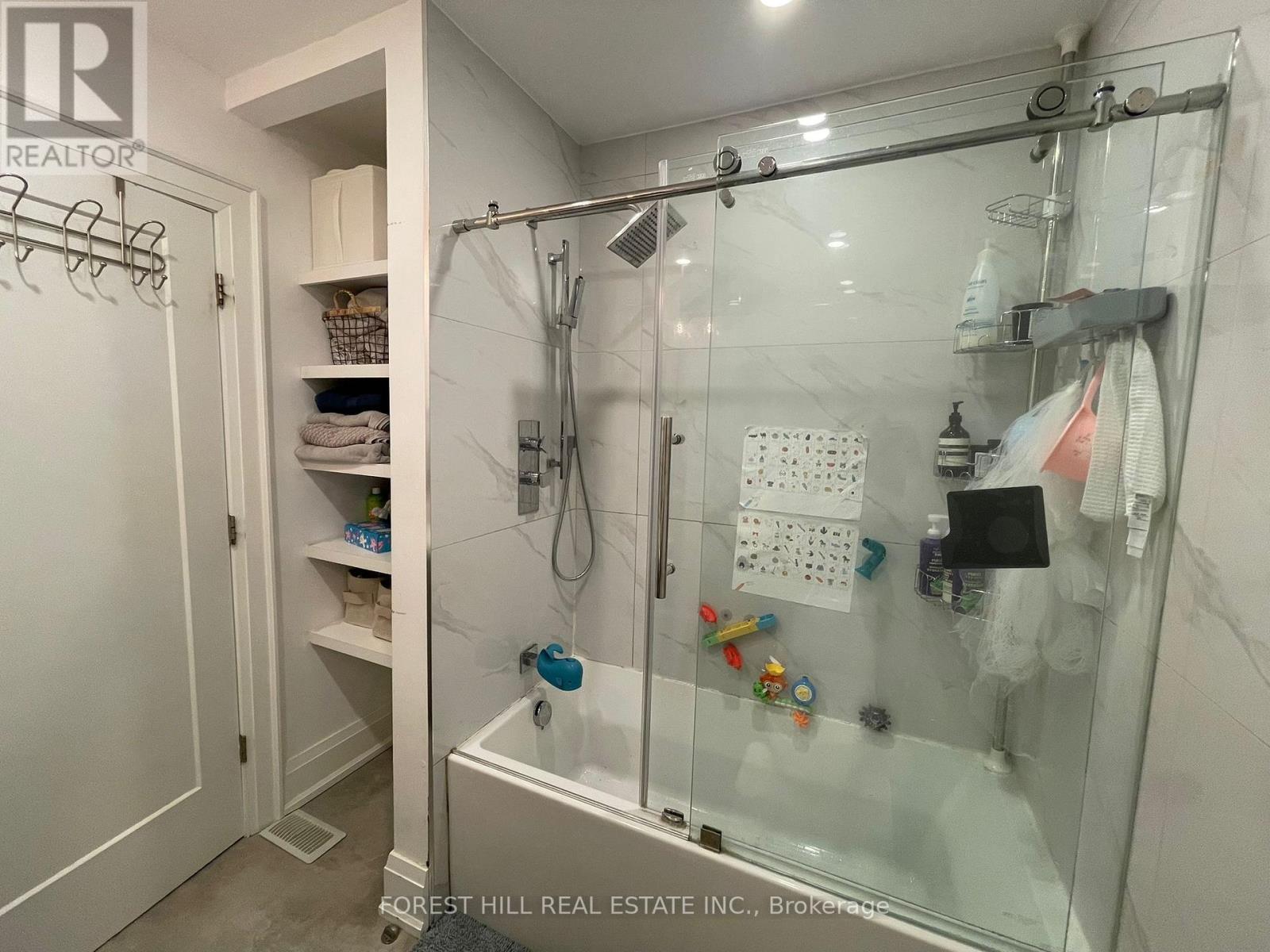 Main - 284 Hounslow Avenue, Toronto, Ontario  M2N 2B8 - Photo 10 - C12191460