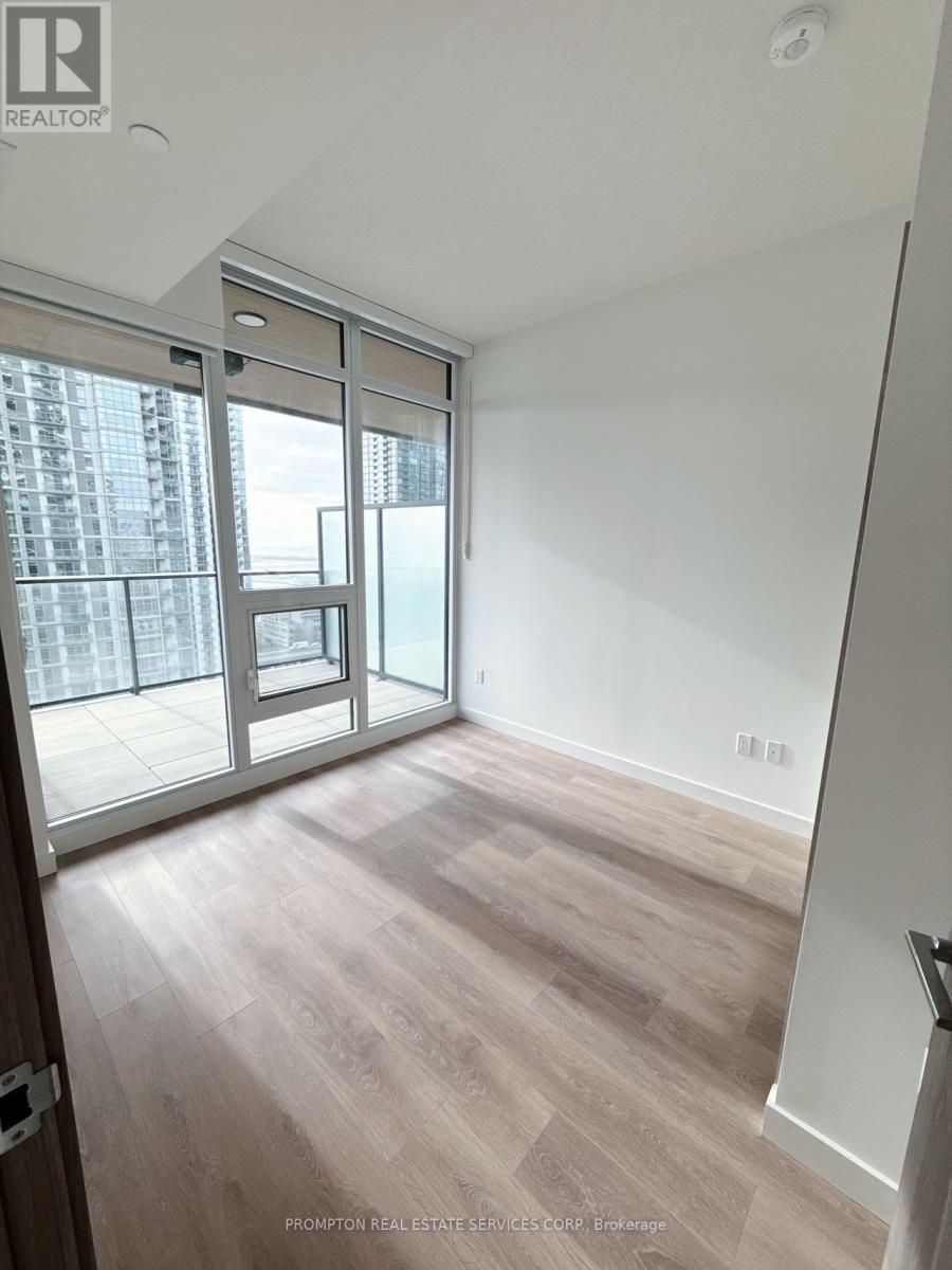 2606 - 1 Concord Cityplace Way, Toronto, Ontario  M5V 0X3 - Photo 23 - C12191509