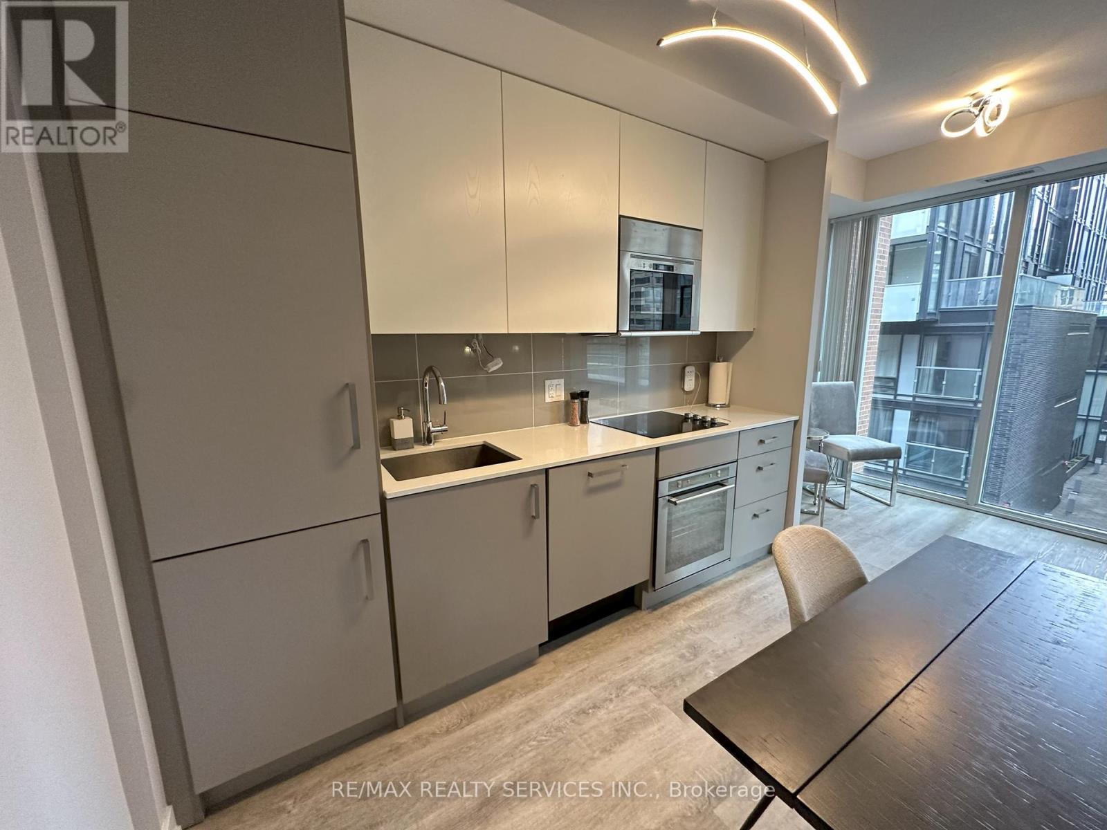 408 - 17 Dundonald Street, Toronto, Ontario  M4Y 1K3 - Photo 7 - C12191520