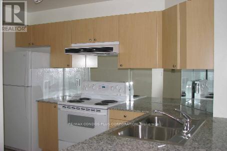 601 - 801 Bay Street, Toronto, Ontario  M5S 1Z1 - Photo 3 - C12191554