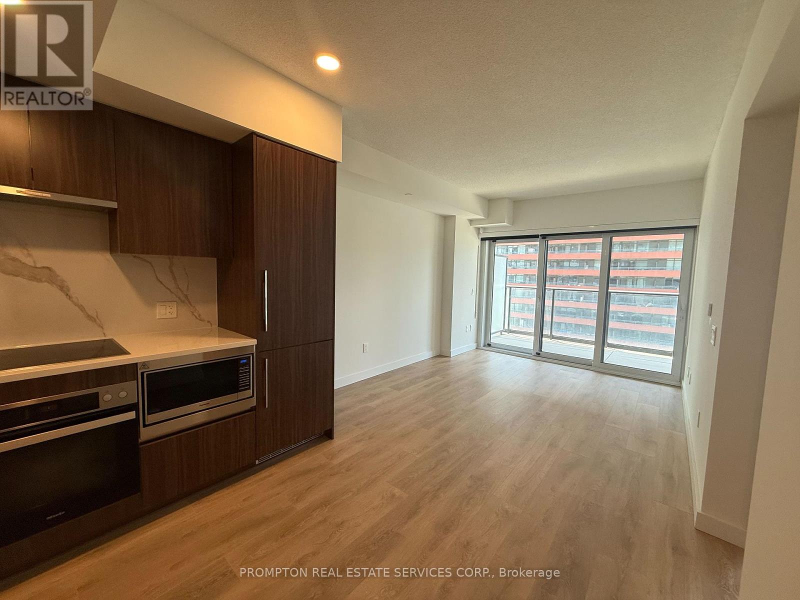 829 - 3 Concord Cityplace Way, Toronto, Ontario  M5V 0X4 - Photo 16 - C12191605
