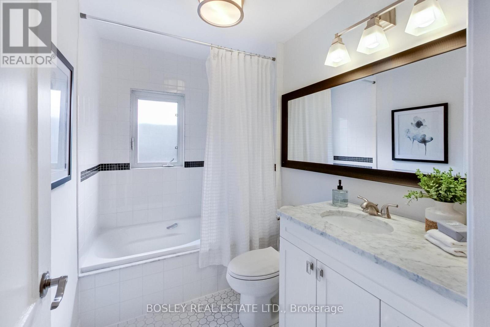584 Balliol Street, Toronto (Mount Pleasant East), Ontario  M4S 1E5 - Photo 25 - C12191617
