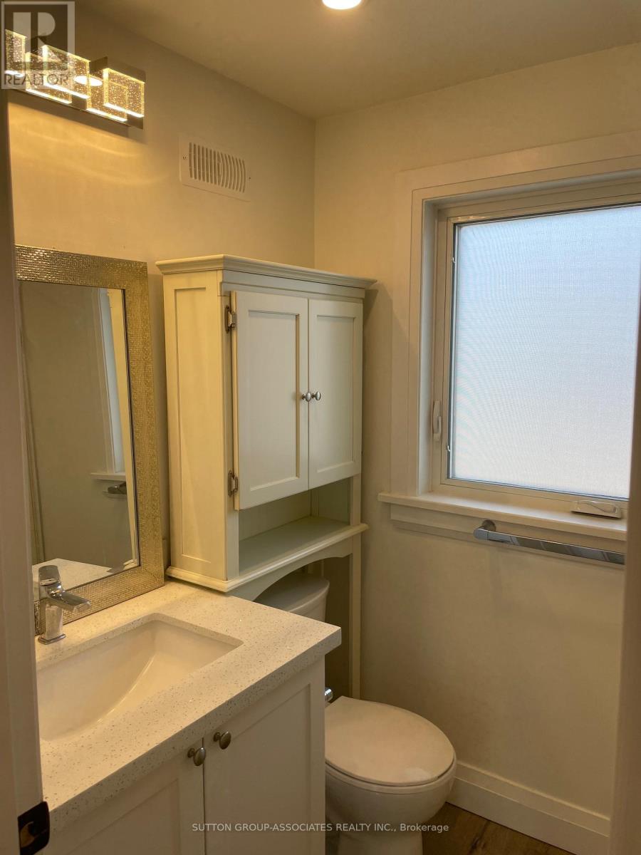 2 - 9 Whitaker Avenue, Toronto, Ontario  M6J 1A2 - Photo 11 - C12191638