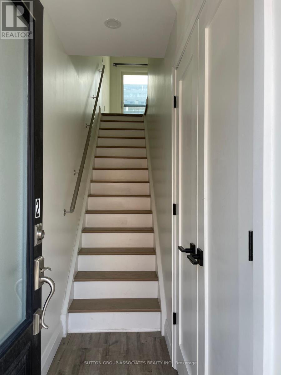 2 - 9 Whitaker Avenue, Toronto, Ontario  M6J 1A2 - Photo 3 - C12191638