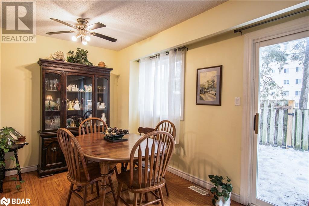 261 Rose Street Unit# 4, Barrie, Ontario  L4M 2V3 - Photo 5 - 40736007