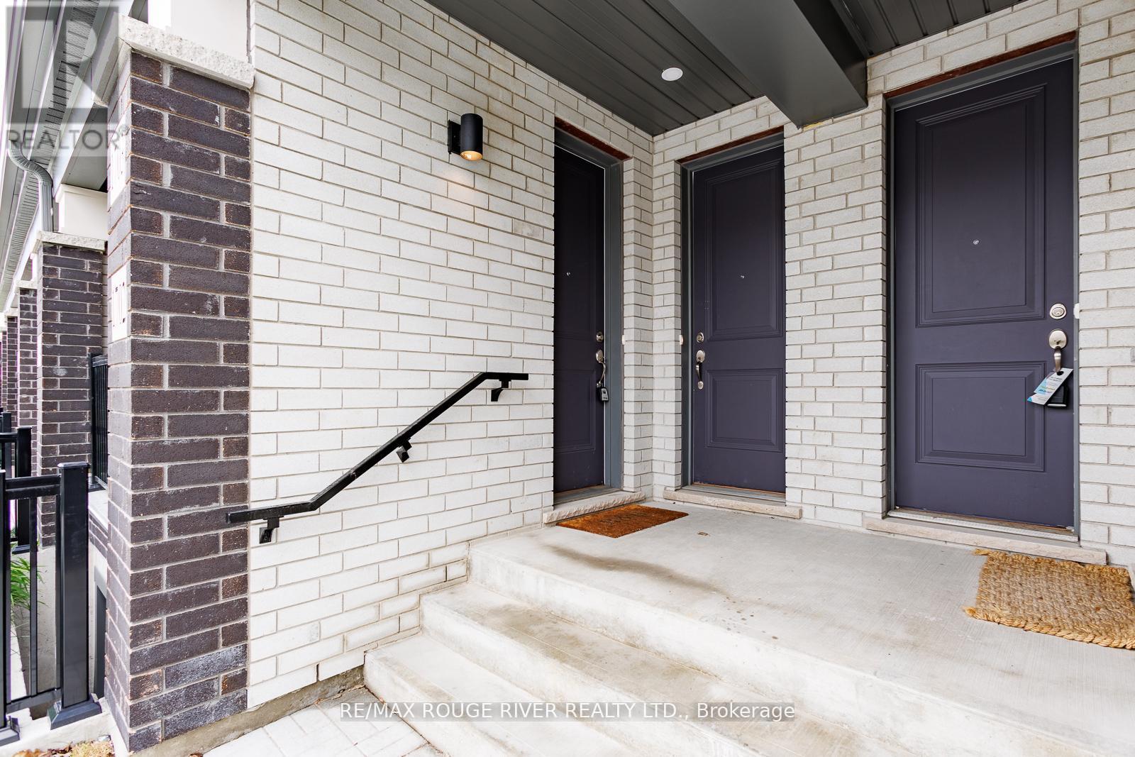 Property at 1702 - 160 DENSMORE ROAD image 3