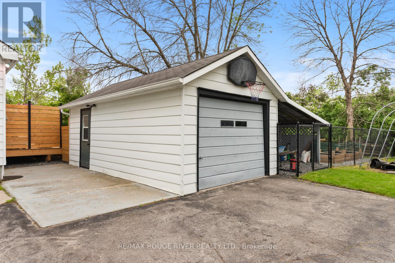 4067 Shannonville Road, Tyendinaga (Tyendinaga Township), Ontario  K0K 2Y0 - Photo 37 - X12191712