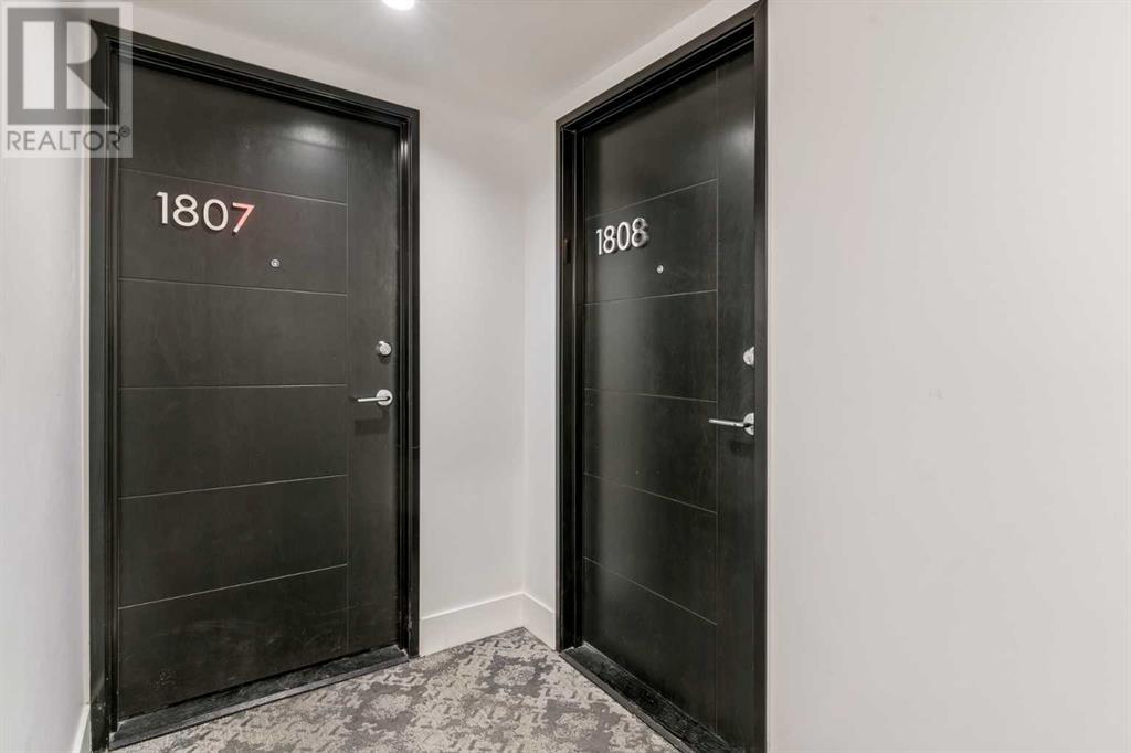 Property at 1808, 930 6 Avenue SW image 2