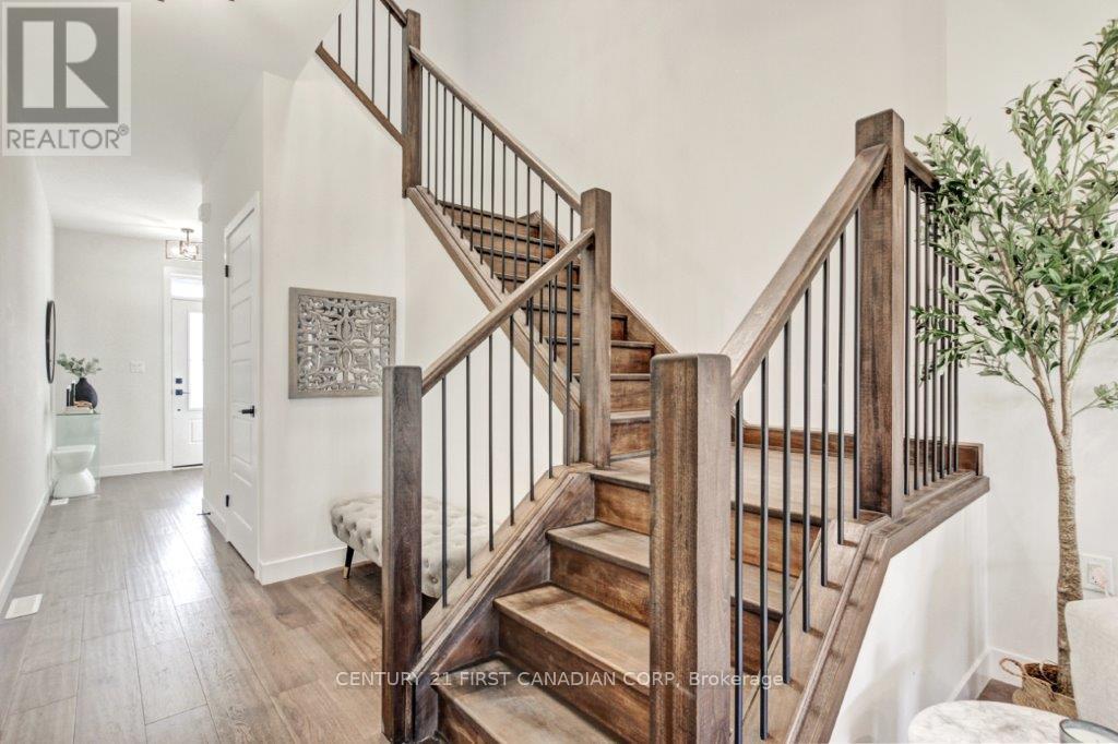 140 Doan Drive, Middlesex Centre, Ontario  N0L 1R0 - Photo 15 - X12191739