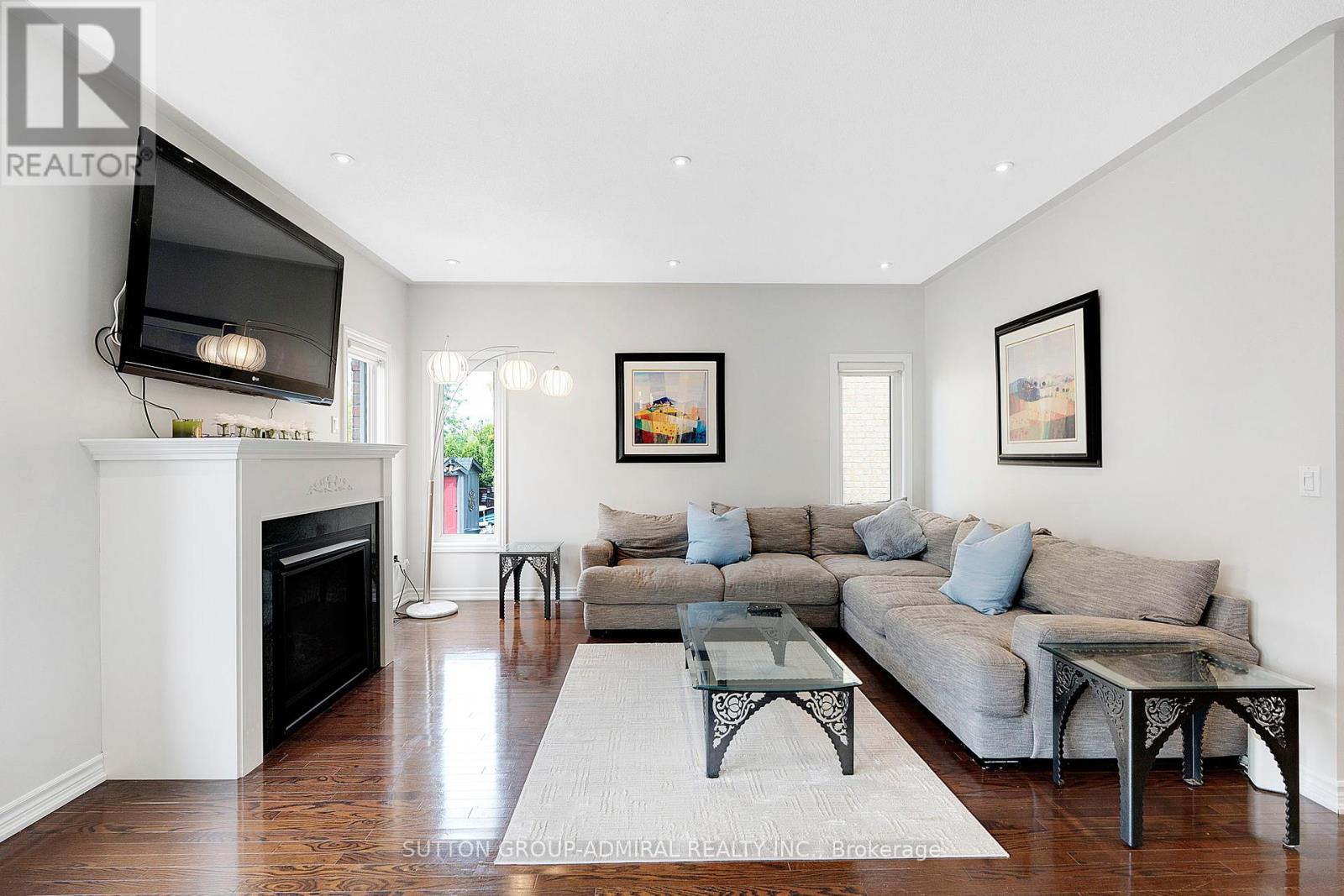 26 Summit Ridge Drive, King (Schomberg), Ontario  L0G 1T0 - Photo 19 - N12191450
