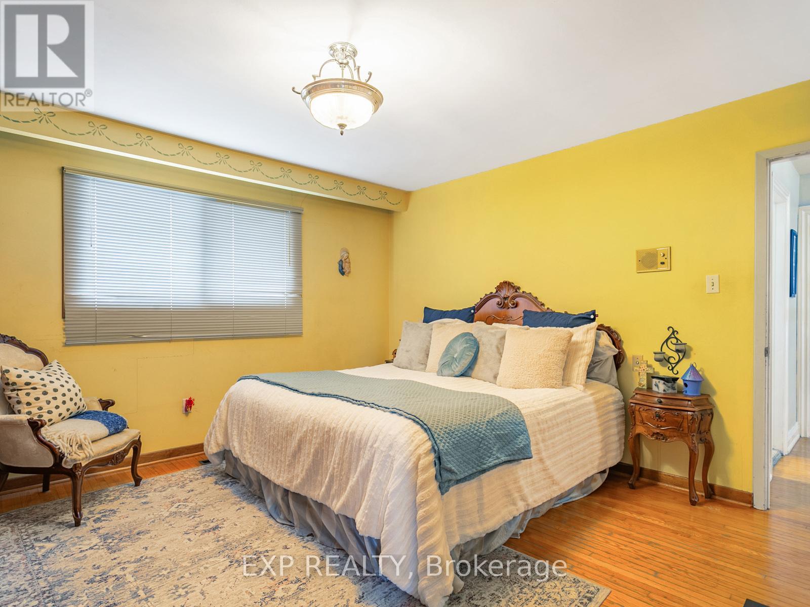 146 Weldrick Road W, Richmond Hill, Ontario  L4C 3V1 - Photo 19 - N12191456