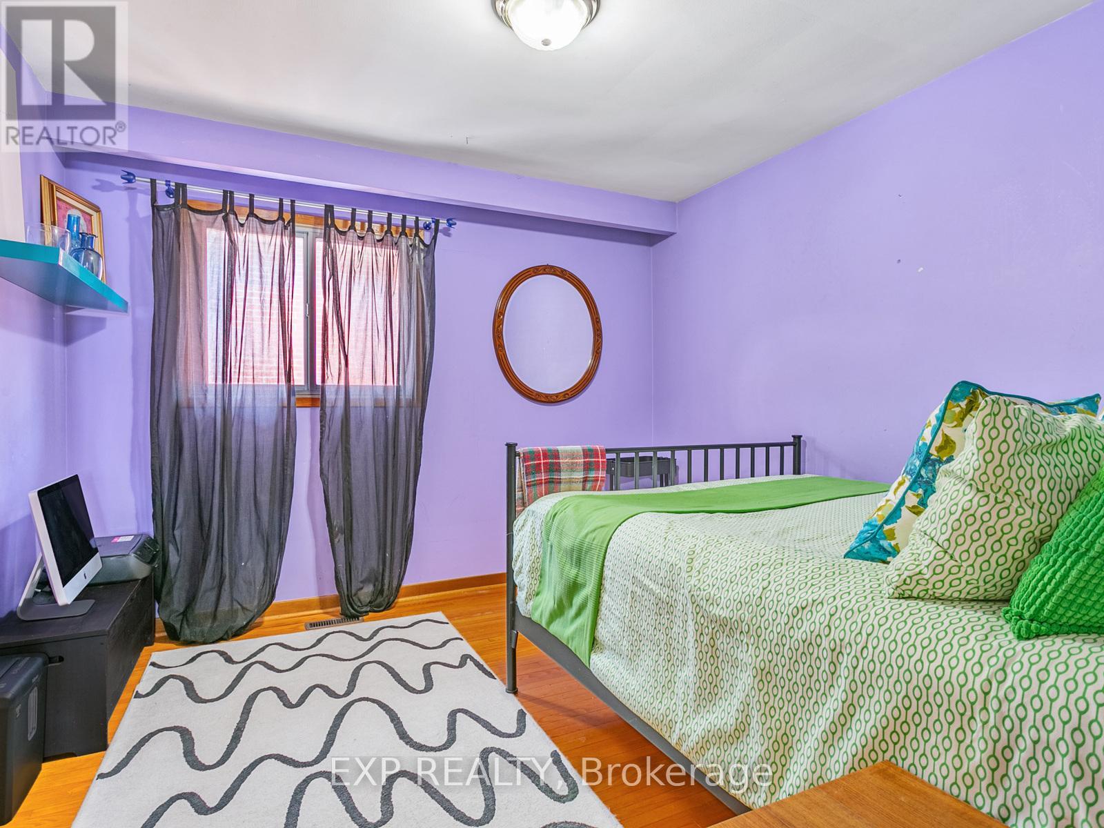 146 Weldrick Road W, Richmond Hill, Ontario  L4C 3V1 - Photo 22 - N12191456