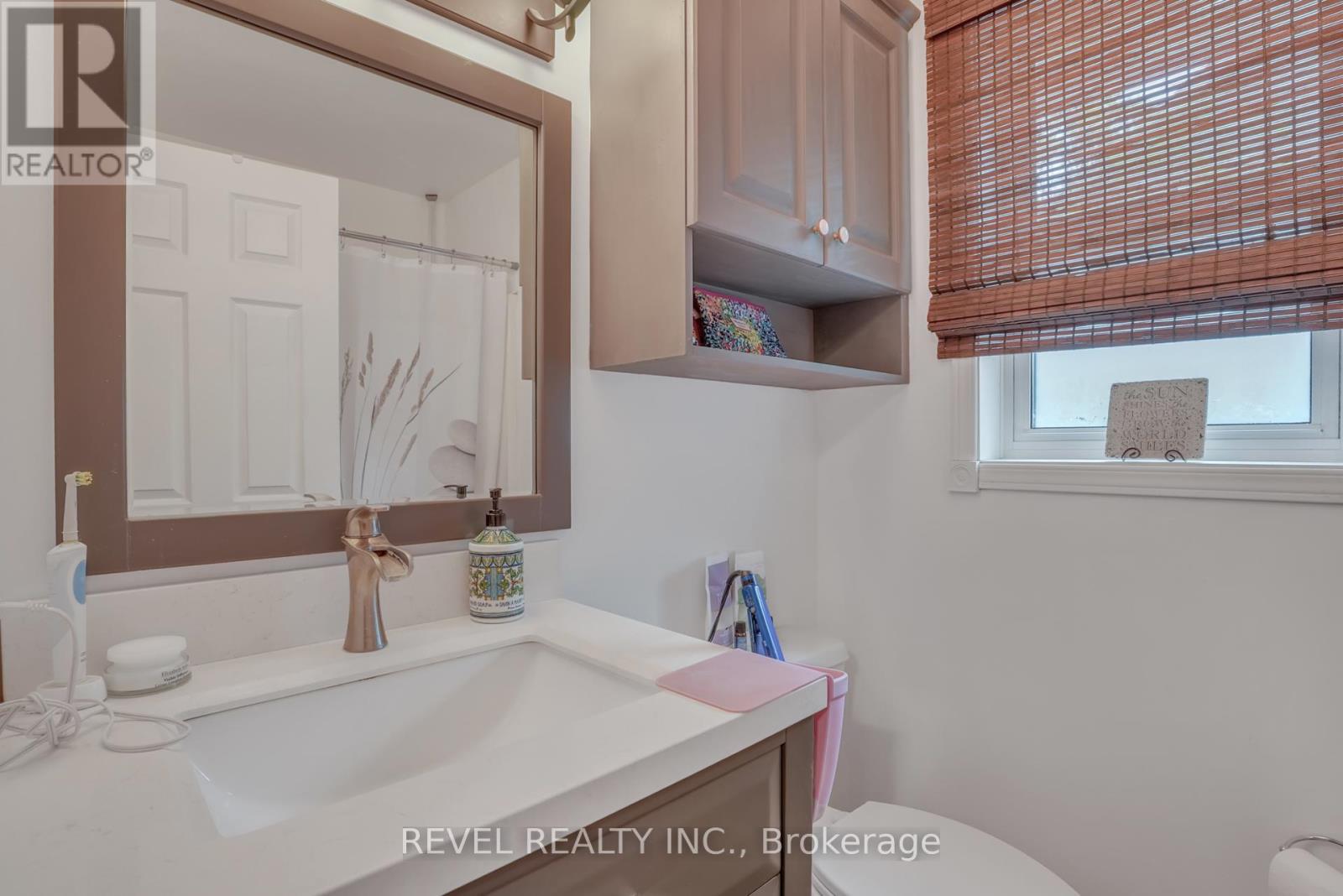 59 Withall Grove, Tiny, Ontario  L0L 2T0 - Photo 25 - S12191432
